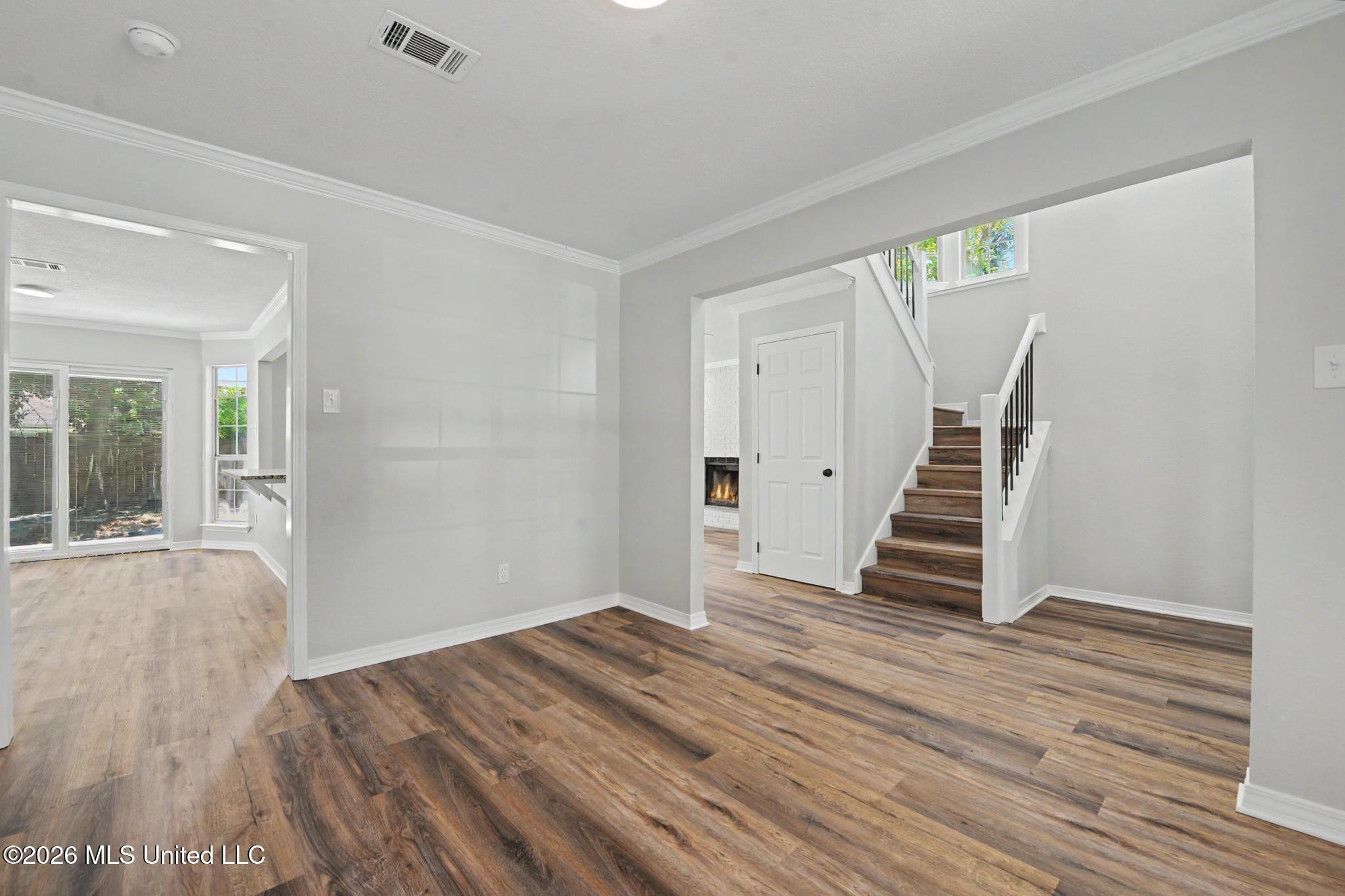 3611 Hedgewood Cove Property Photo 11