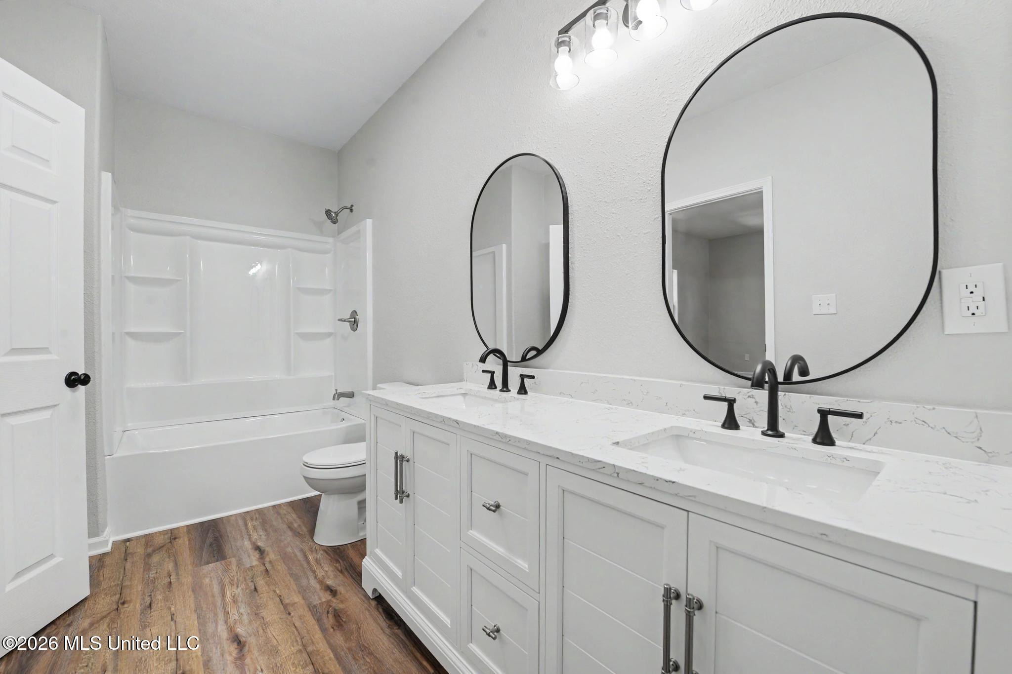 3611 Hedgewood Cove Property Photo 16