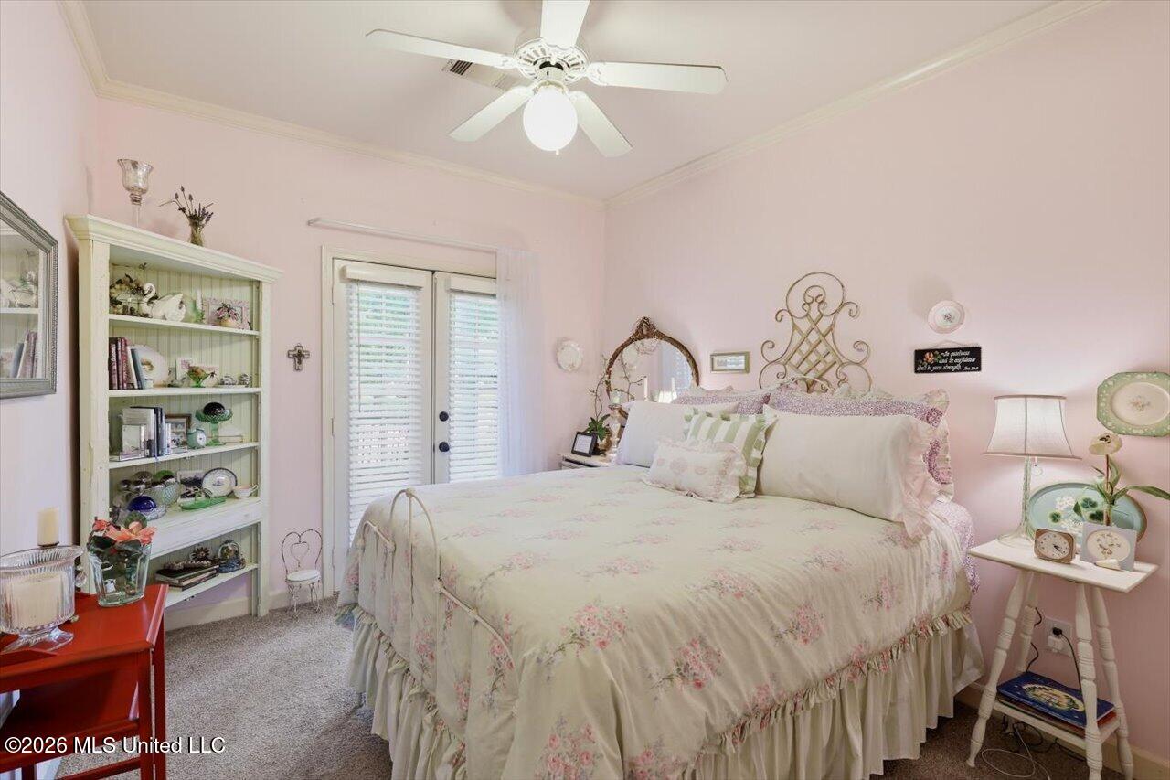 308 Autumn Crest Drive Property Photo 29
