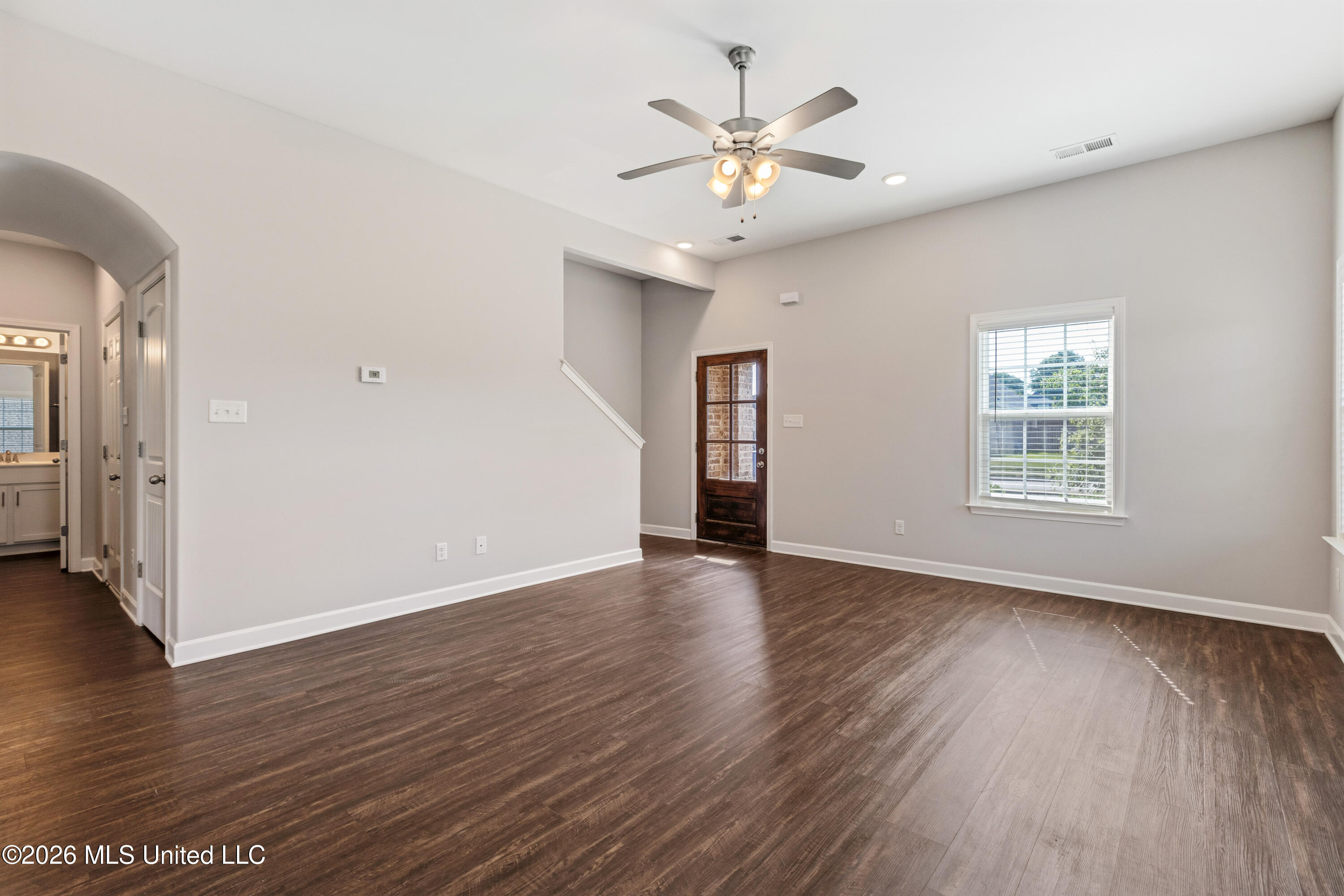 5766 Matthew Drive Property Photo 5