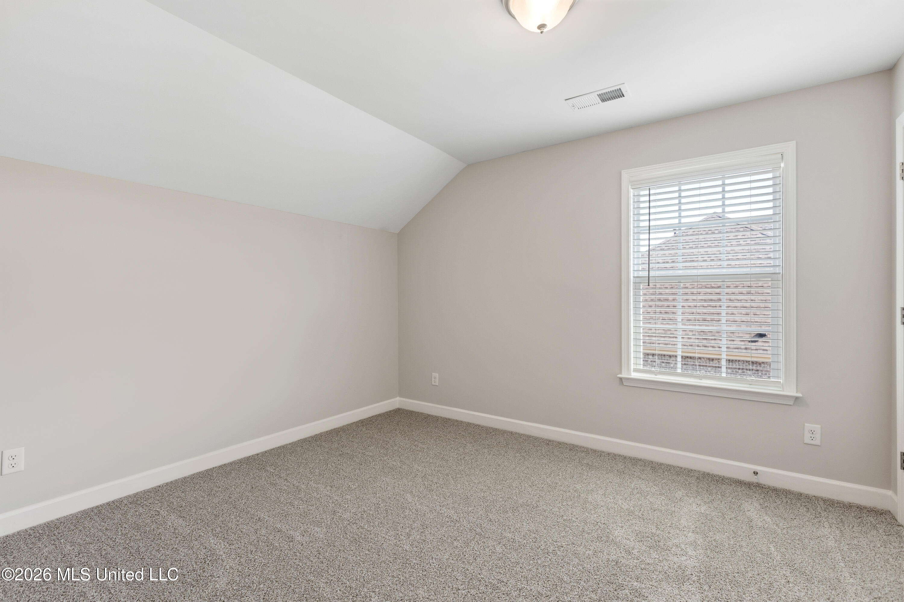 5766 Matthew Drive Property Photo 21