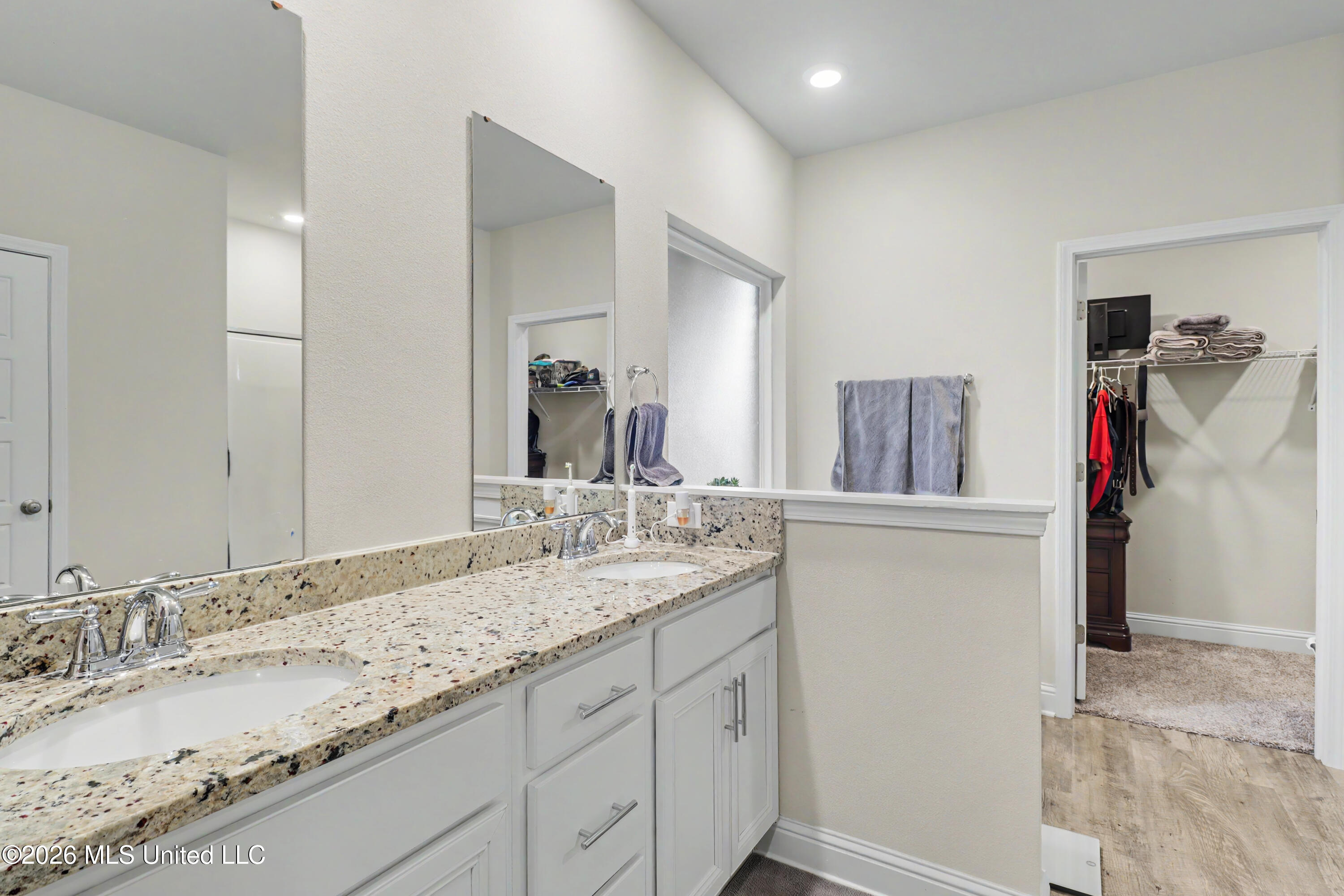 6000 Seagull Drive Property Photo 13