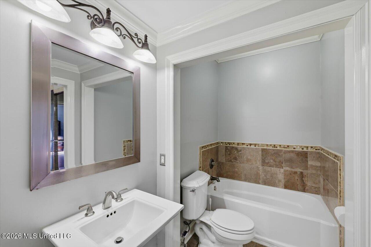 1540 Lakeside Drive Property Photo 18