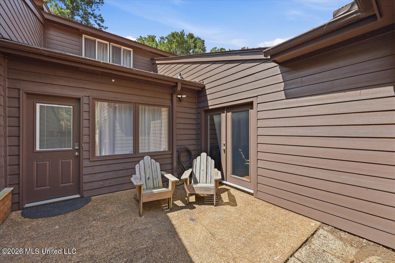 1540 Lakeside Drive Property Photo 31
