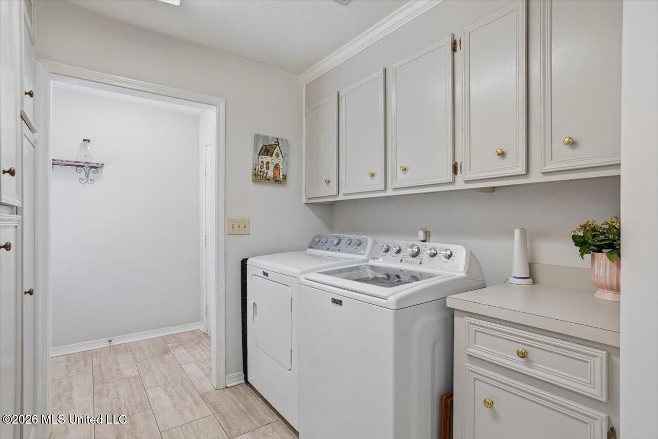282 Woodrun Drive Property Photo 19