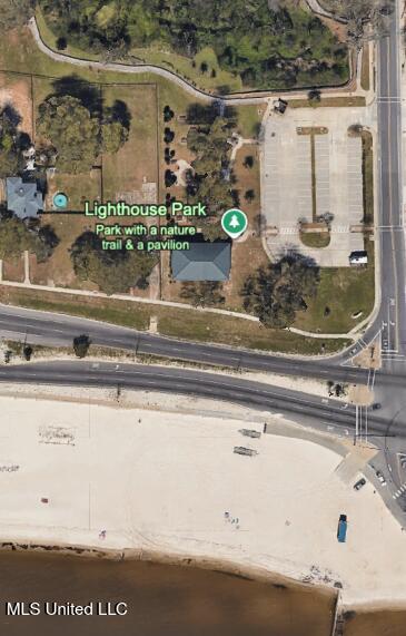 1086 Beach Boulevard Property Photo 11