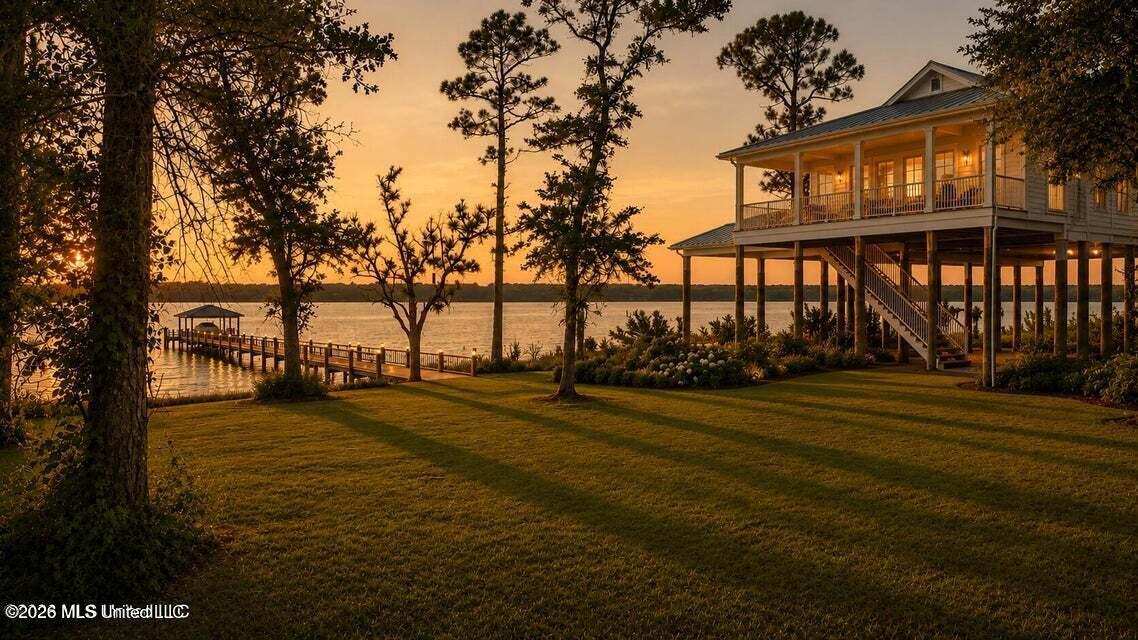 Savannah Estates Boulevard Property Photo 2