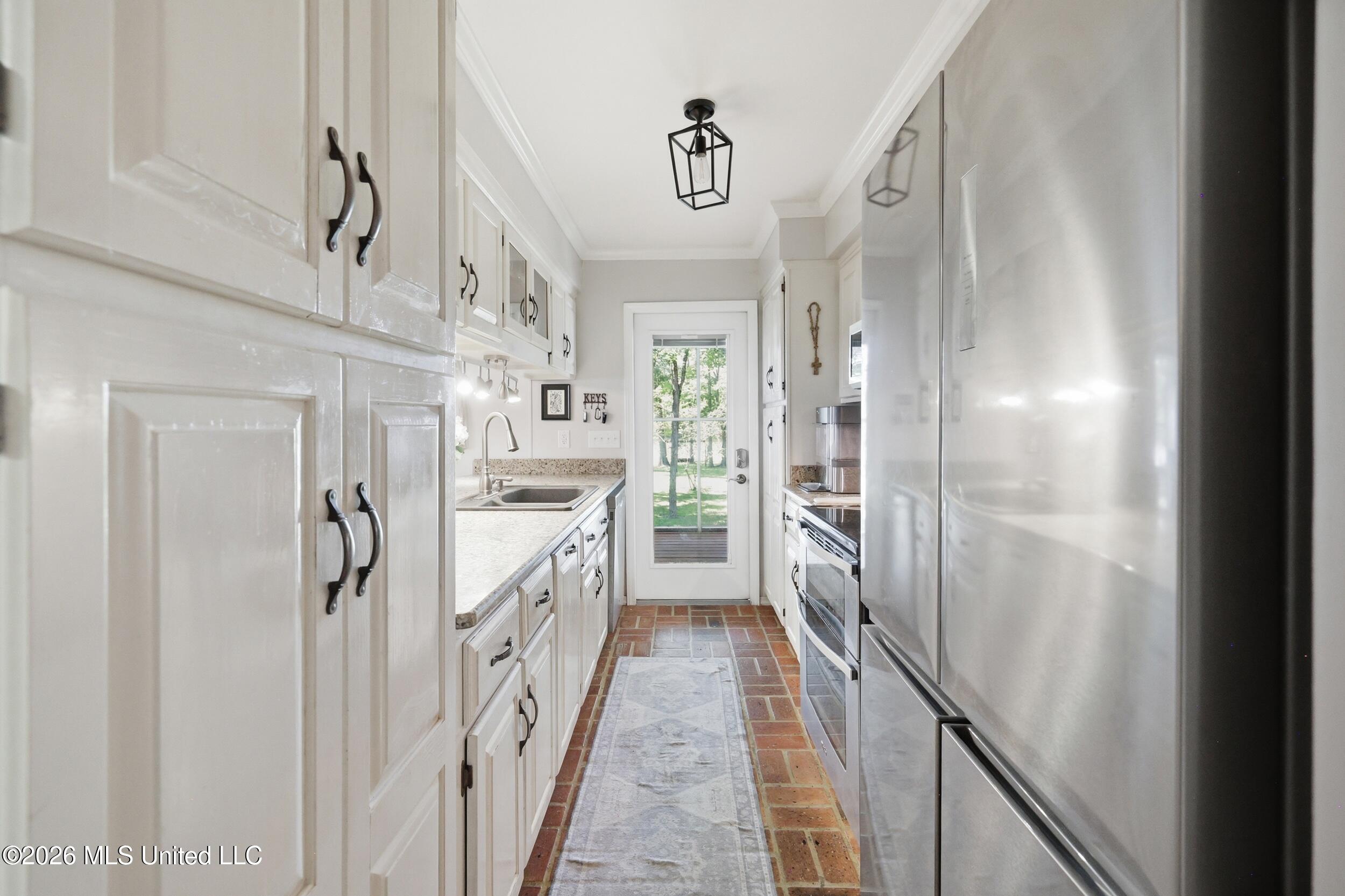 2033 Pascagoula River Road Property Photo 19
