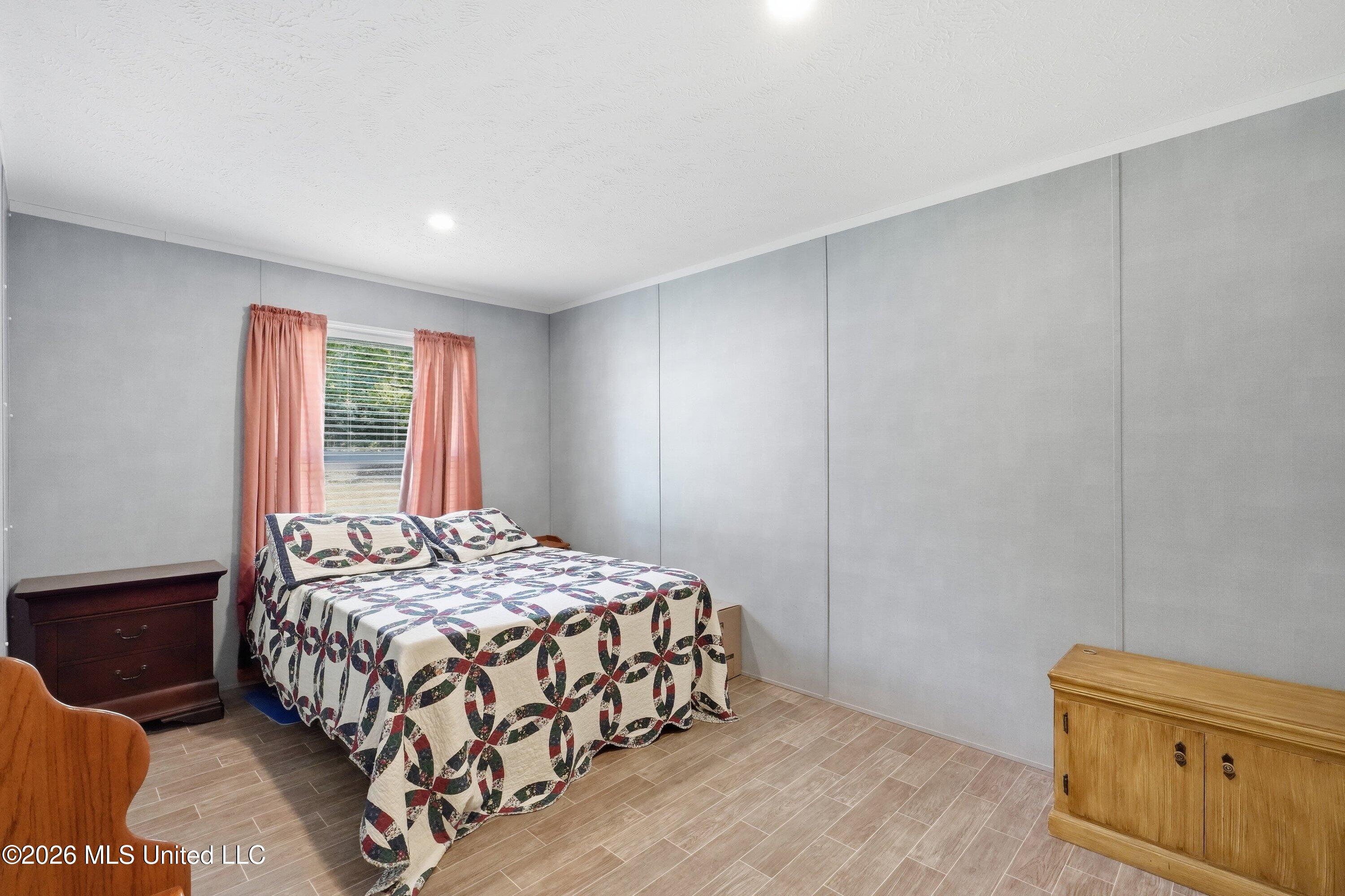 2570 Ratliff Road Property Photo 20