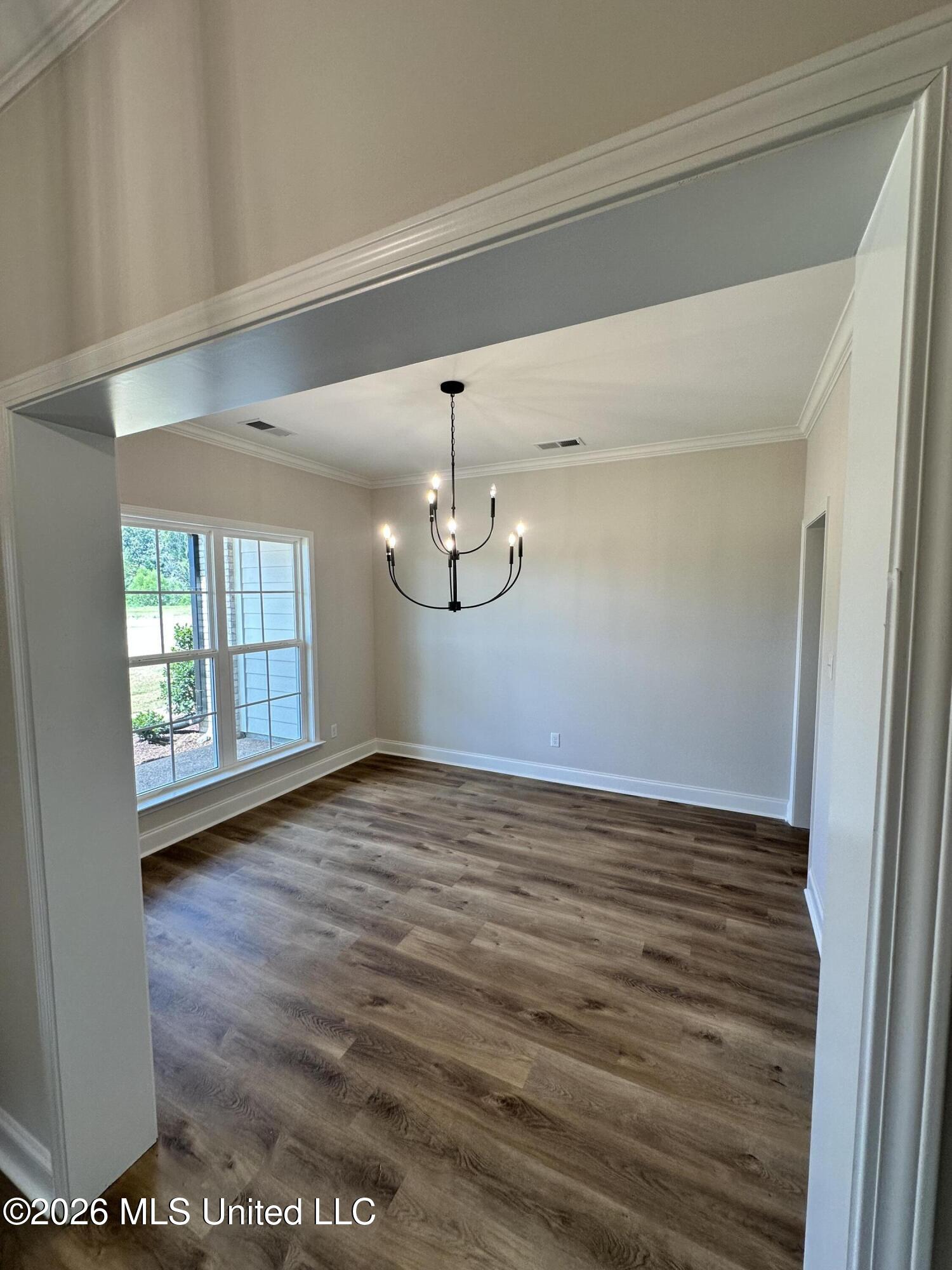 888 Hazelwood Drive Property Photo 13