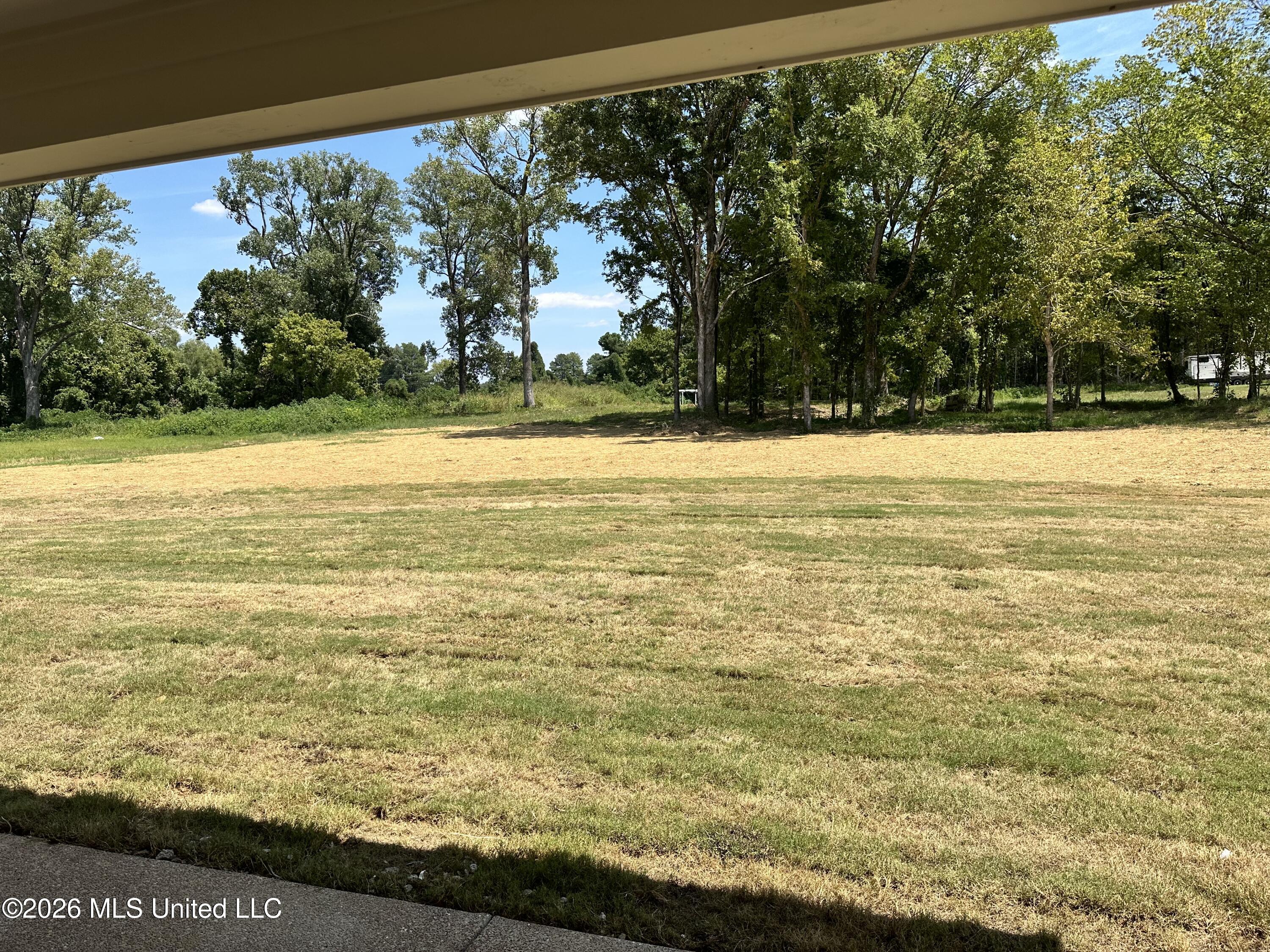 888 Hazelwood Drive Property Photo 32
