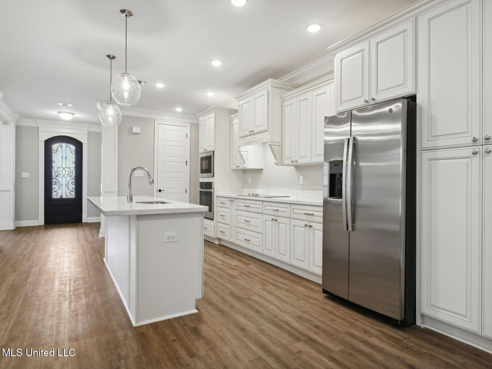 10606 Landon Mdws Drive Property Photo 4