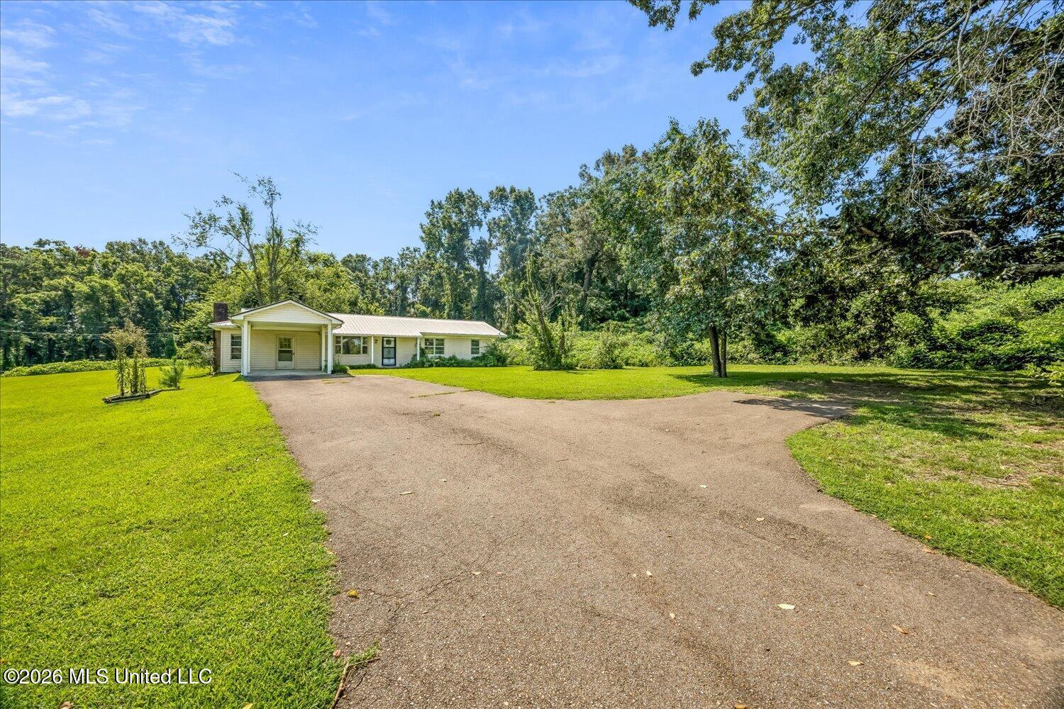 732 Mississippi 30 Property Photo 3