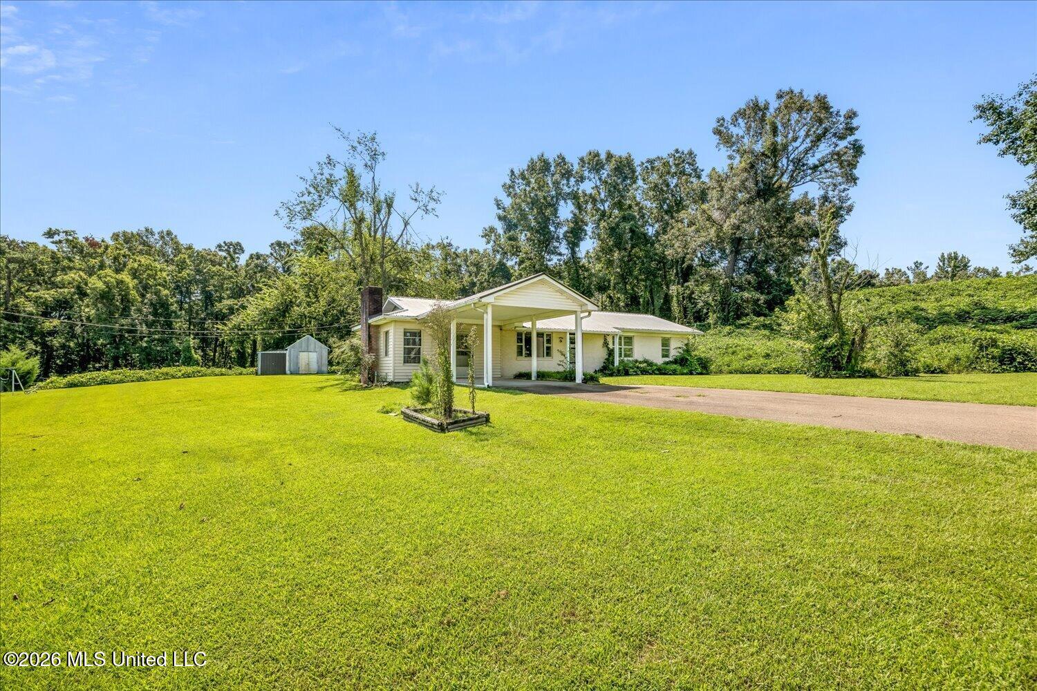 732 Mississippi 30 Property Photo 4