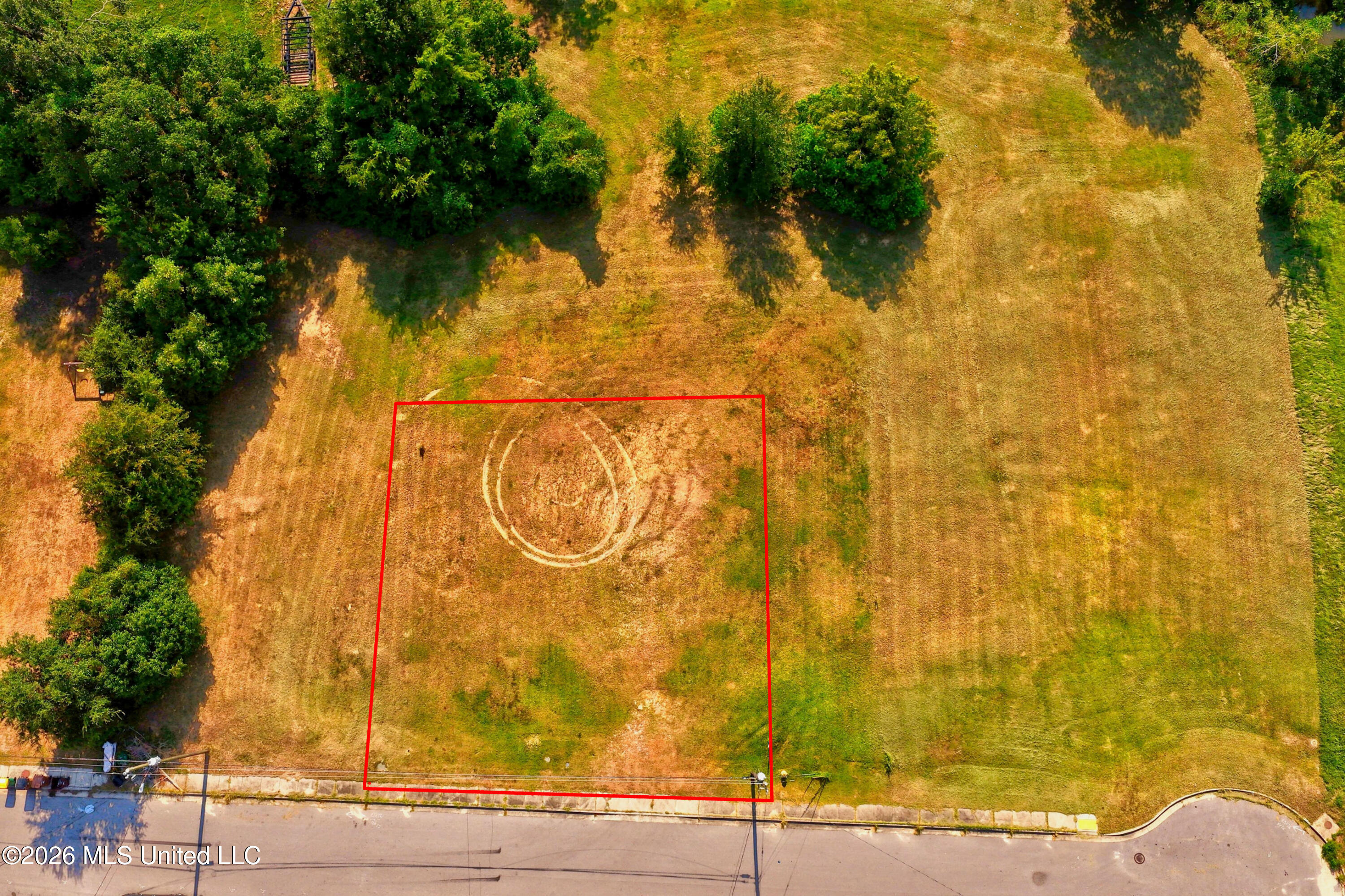 506 Seal Avenue Property Photo 2