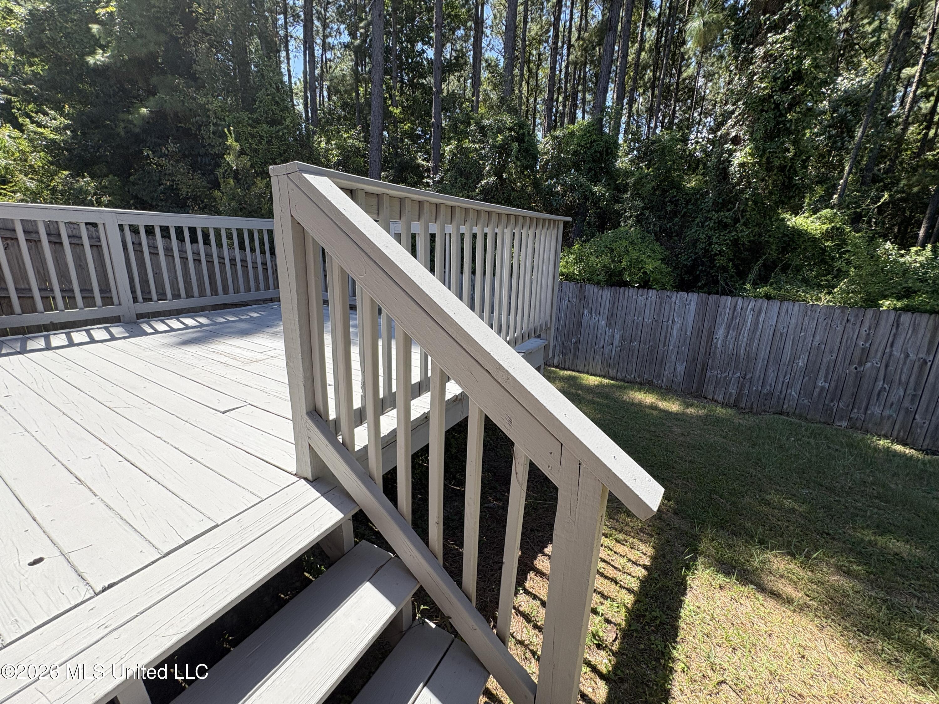 17063 Palm Ridge Drive Property Photo 10