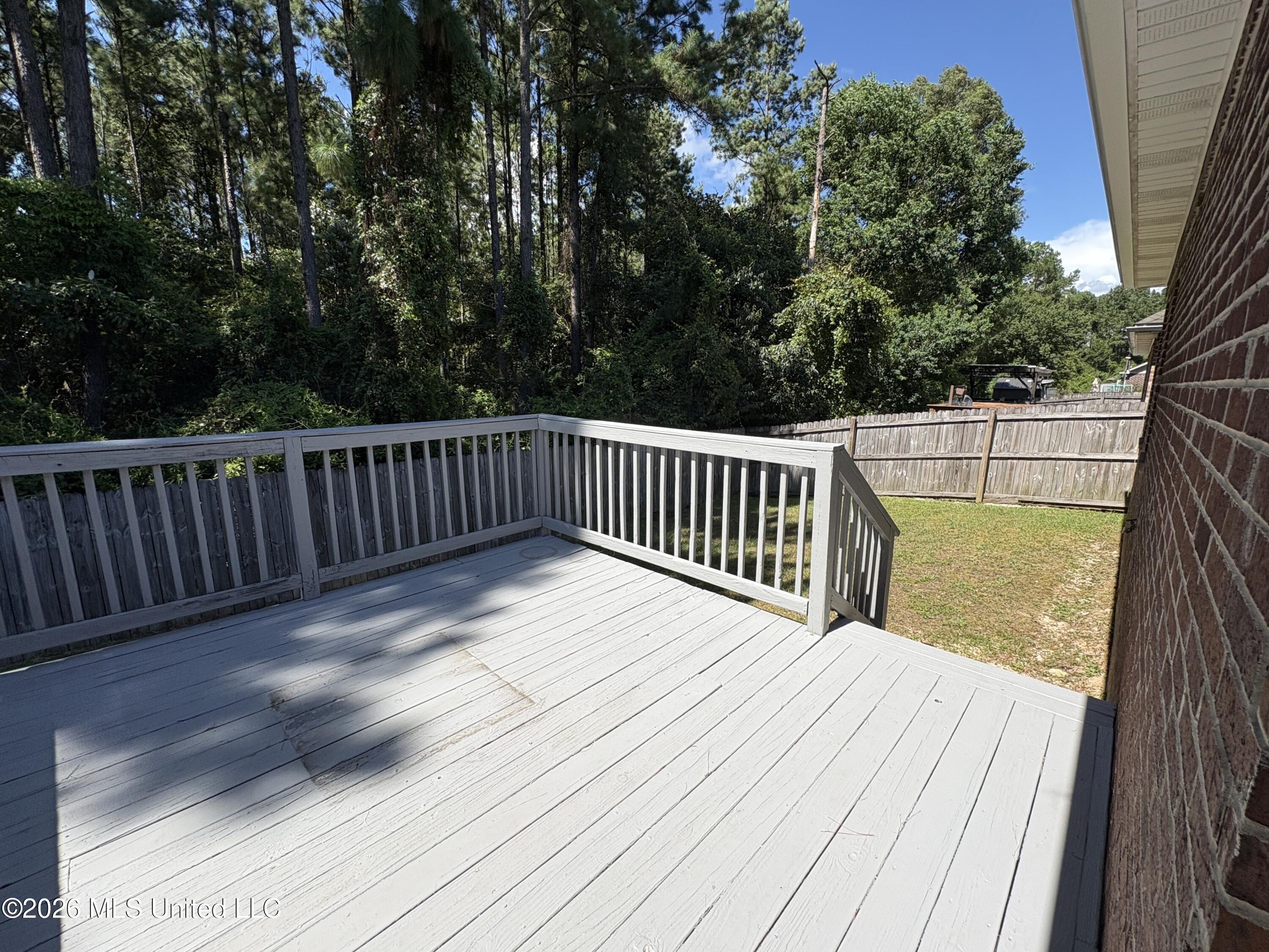 17063 Palm Ridge Drive Property Photo 13