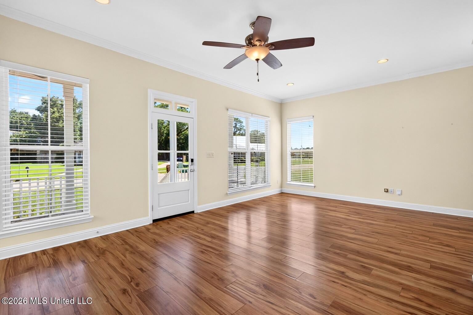 21 Le Petit Cove Property Photo 9
