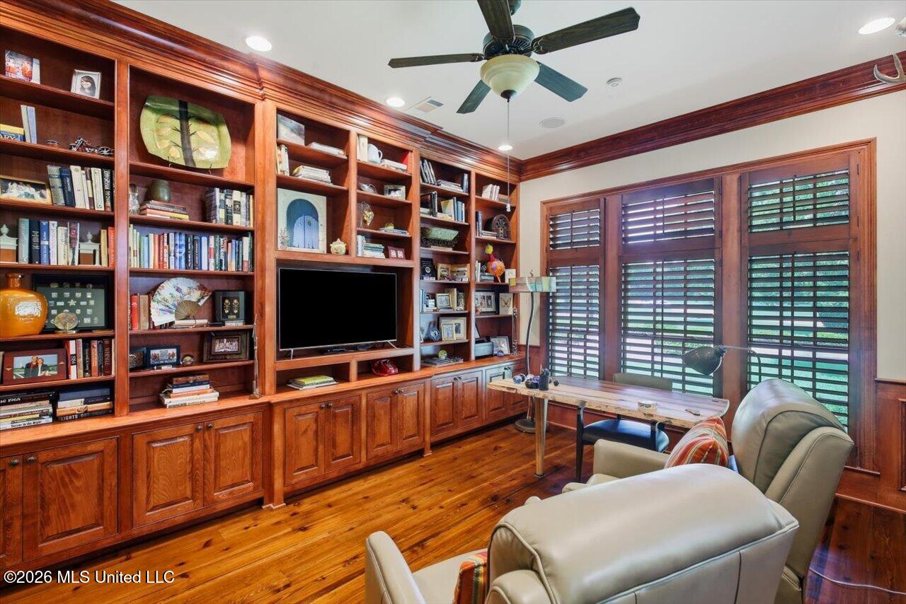 134 Lake Hill Drive Property Photo 14