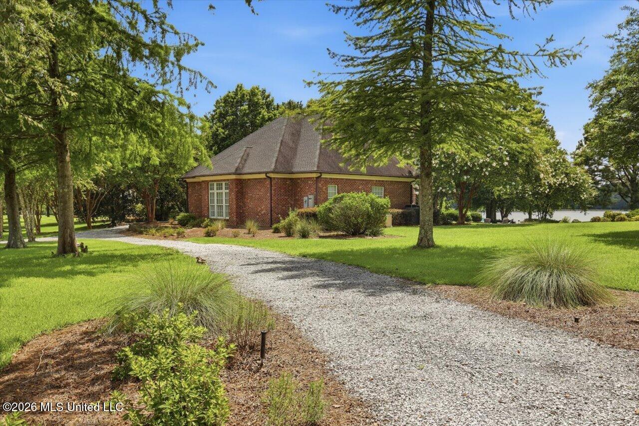 134 Lake Hill Drive Property Photo 39