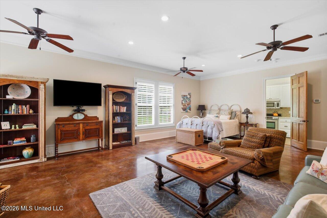 134 Lake Hill Drive Property Photo 44