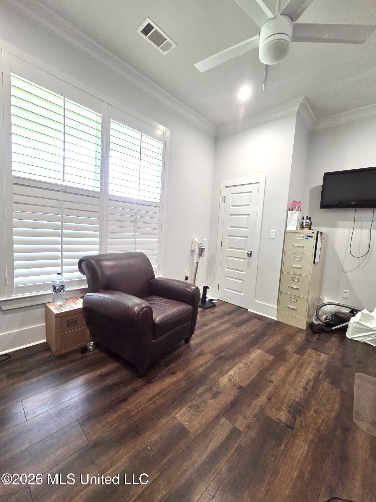 33 Scenic Point Property Photo 45