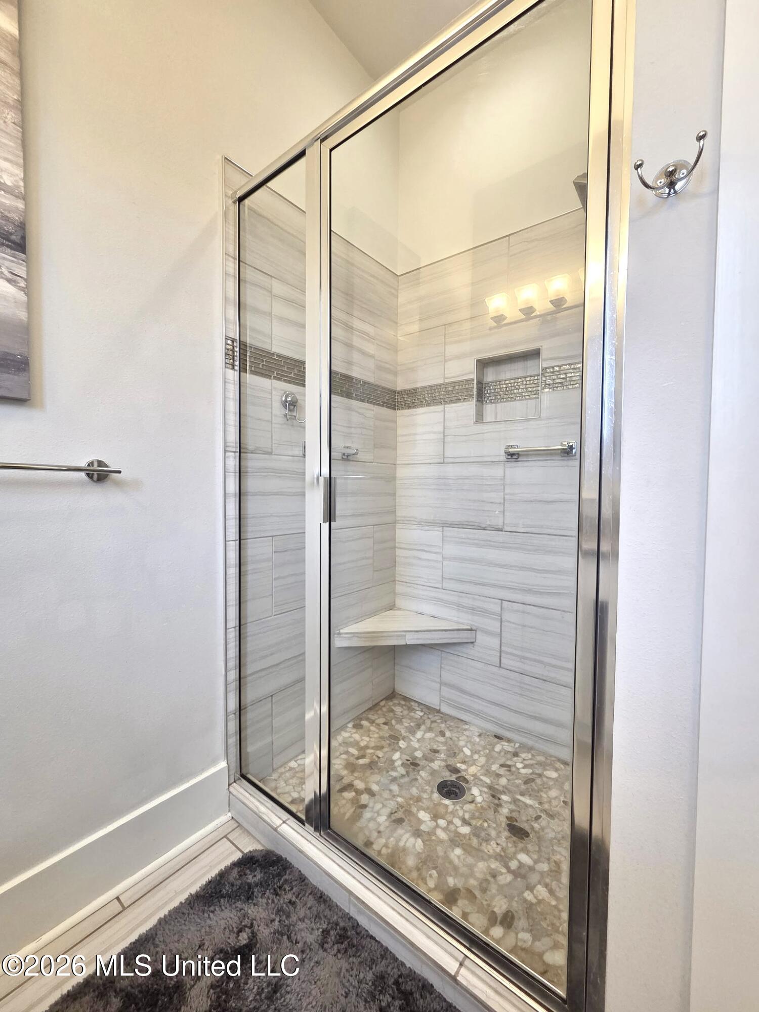33 Scenic Point Property Photo 48