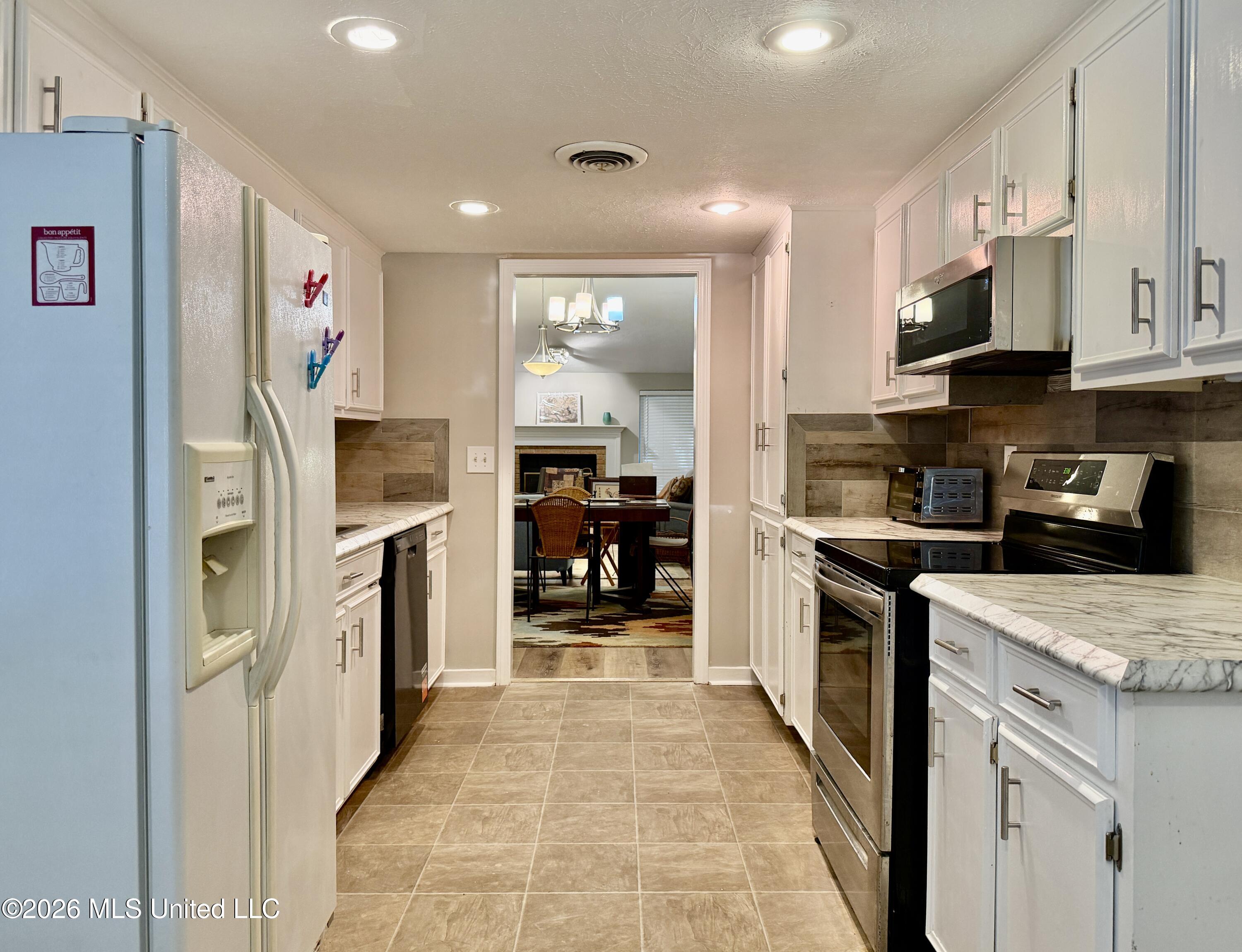 59 Shore Drive Property Photo 20