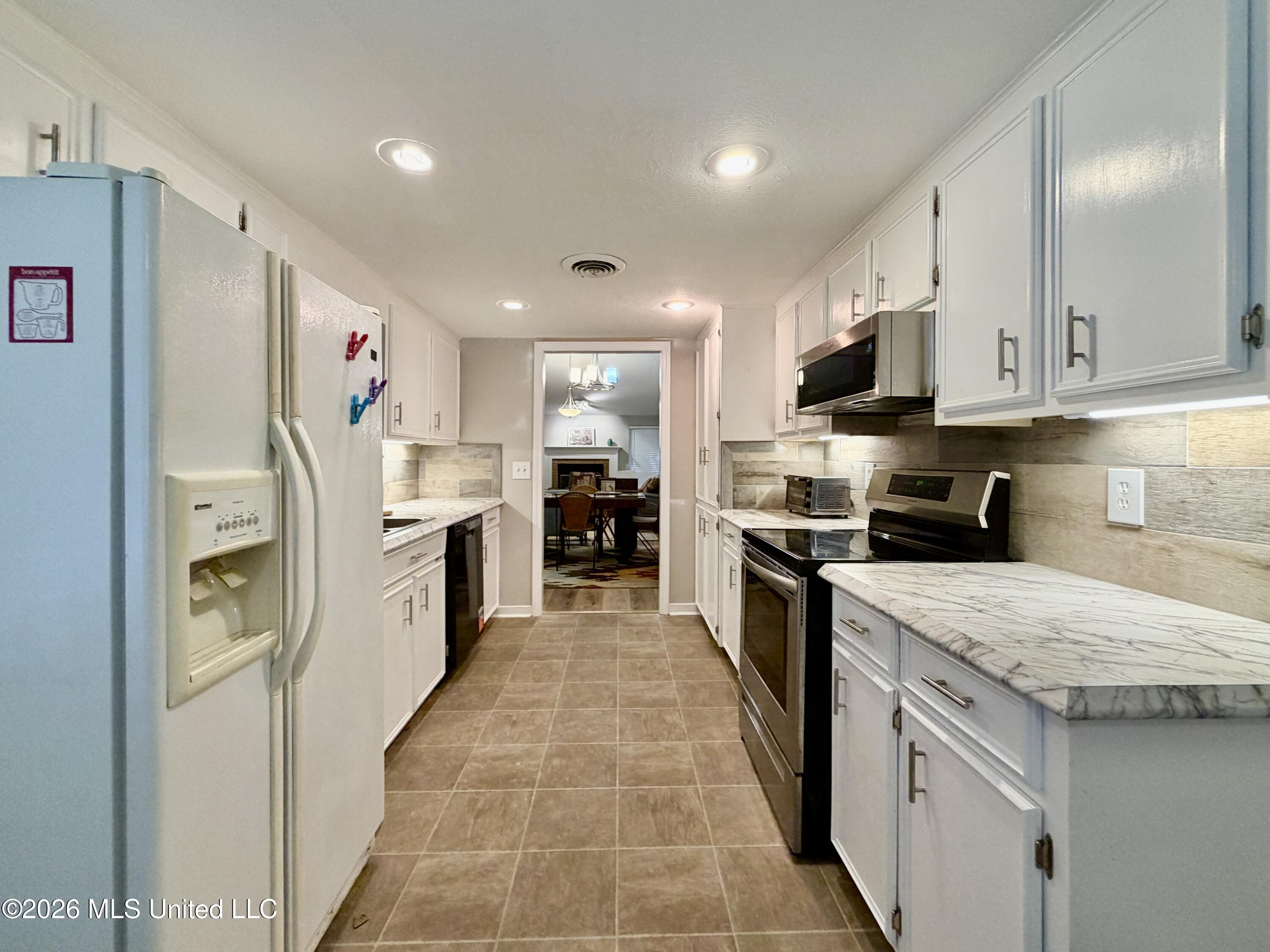 59 Shore Drive Property Photo 21