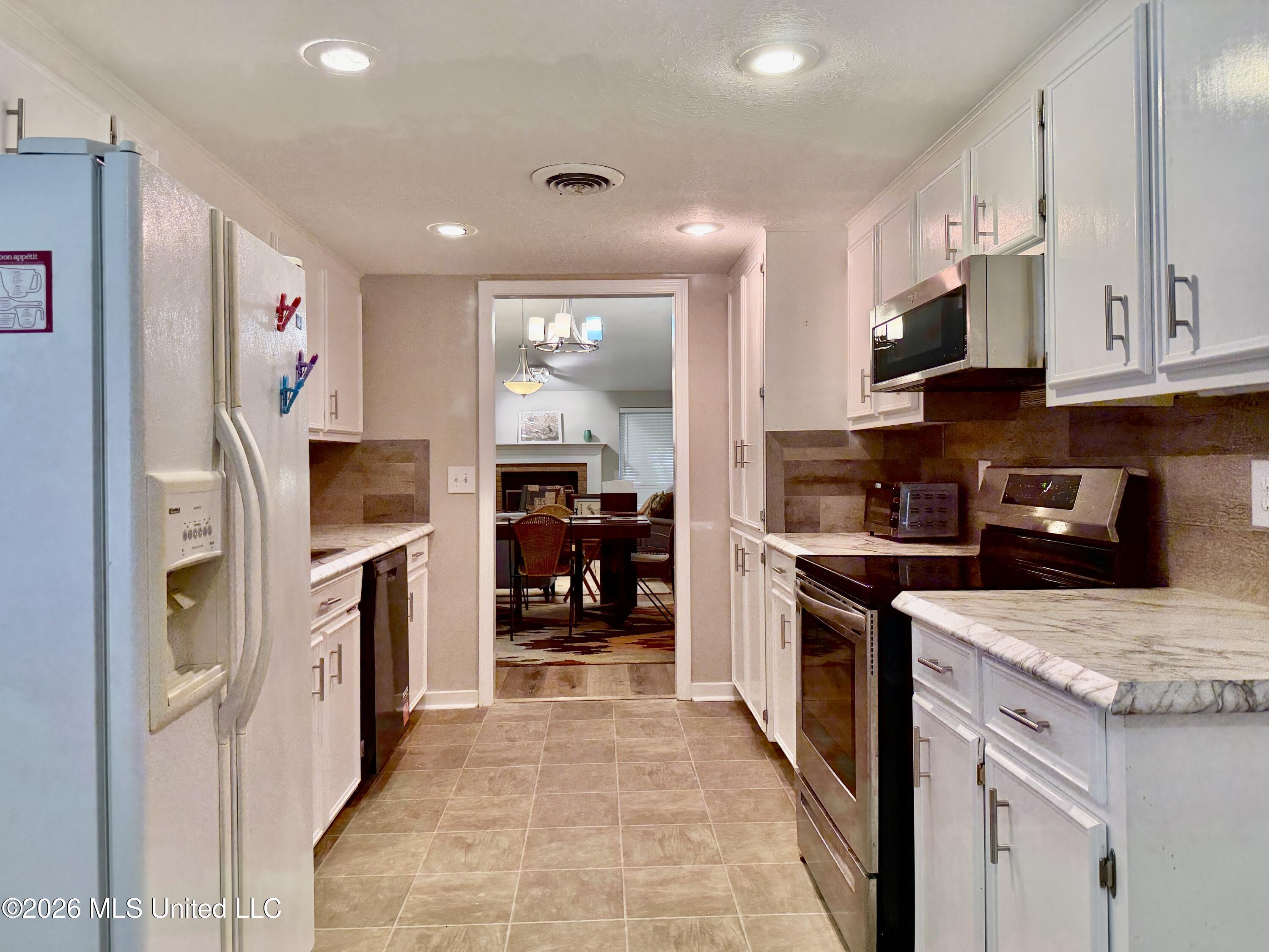 59 Shore Drive Property Photo 22