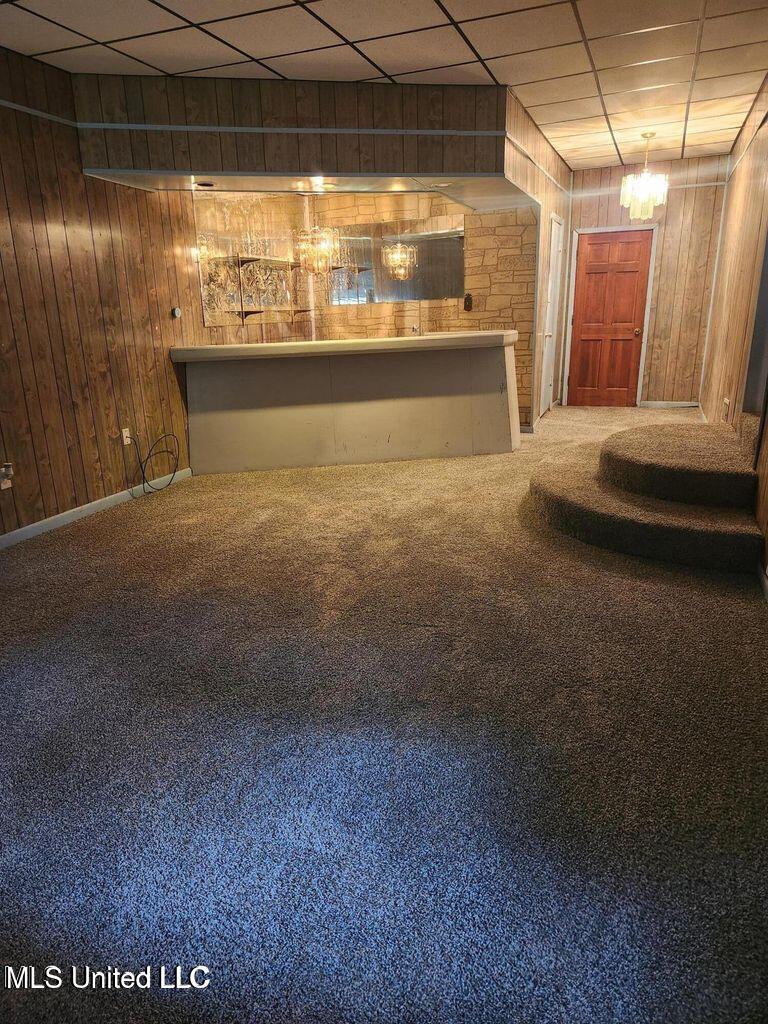 4211 Meadowlane Drive Property Photo 6