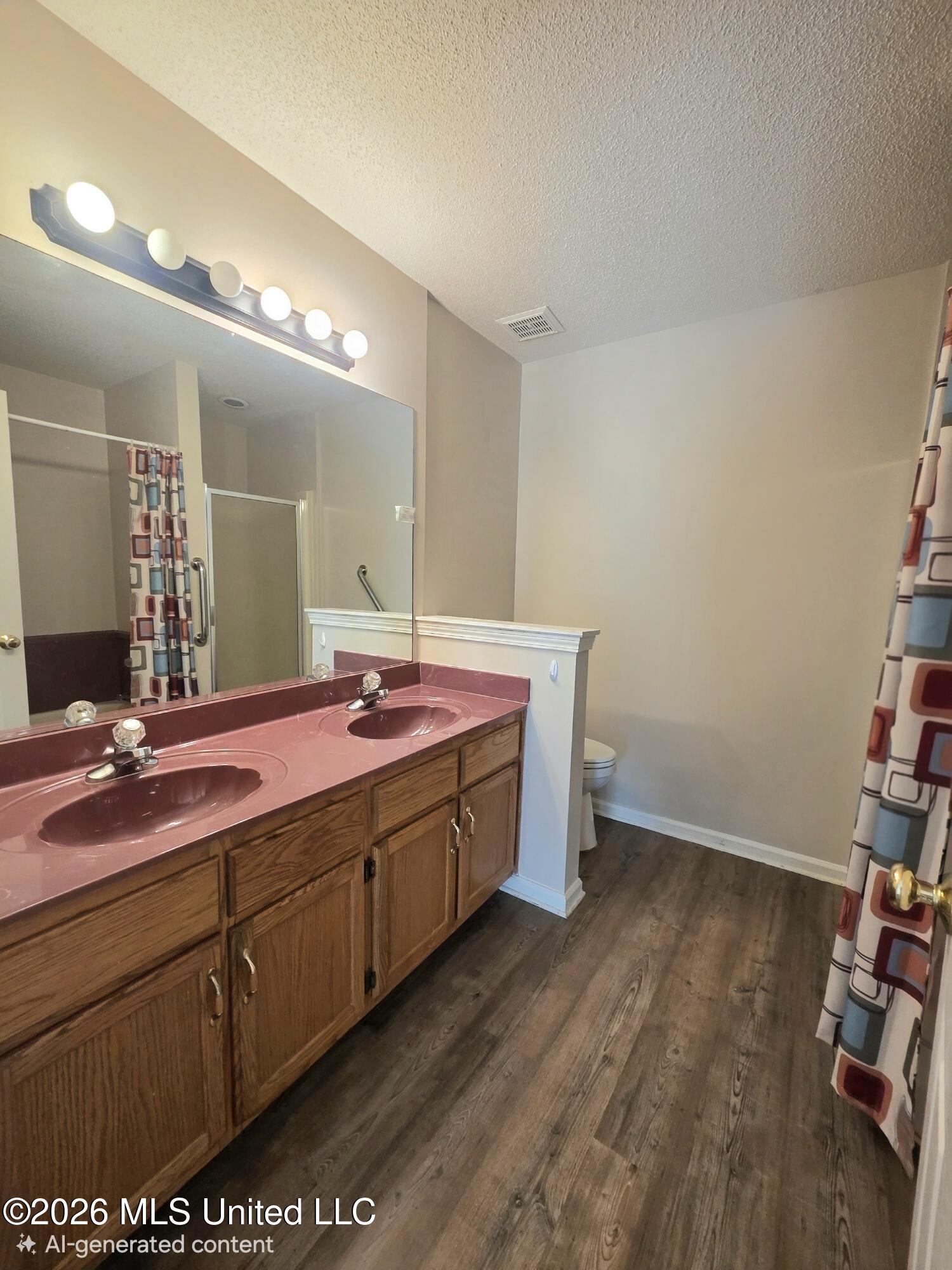 295 S Garden Walk Property Photo 7