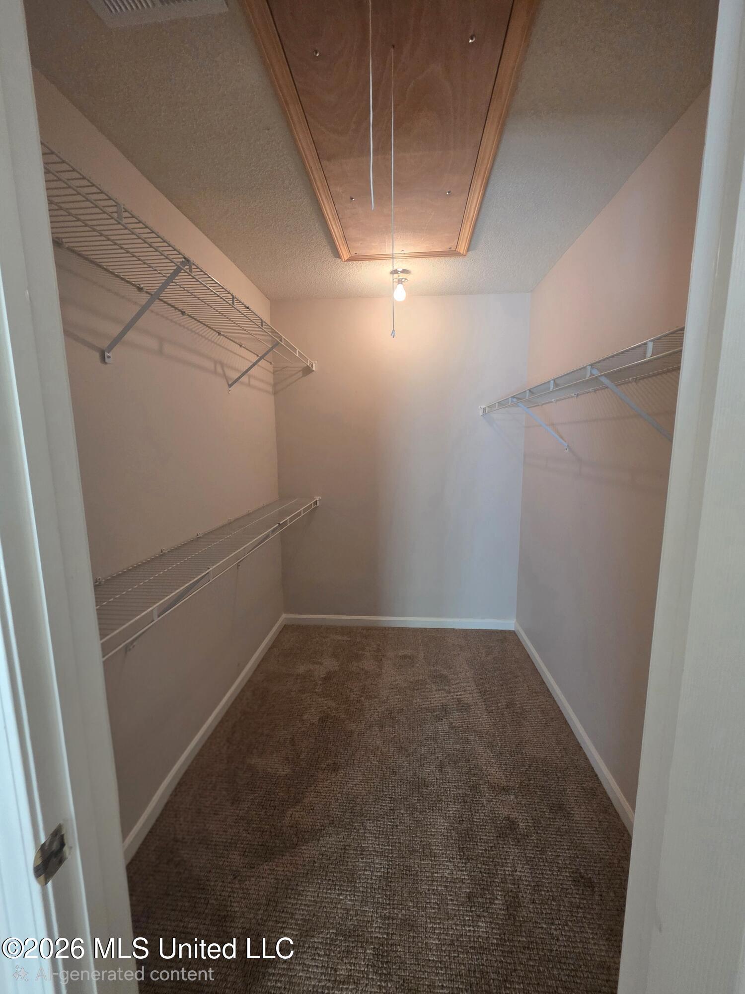 295 S Garden Walk Property Photo 8