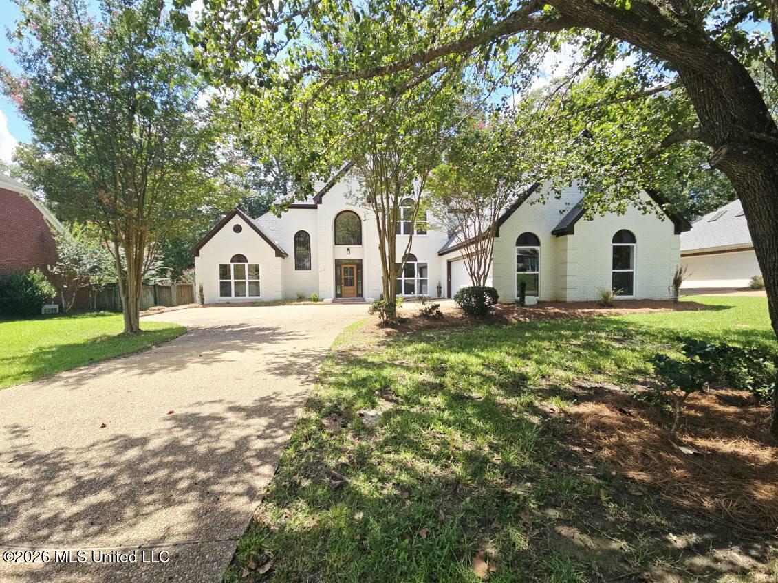 609 Kinsington Court Property Photo 2
