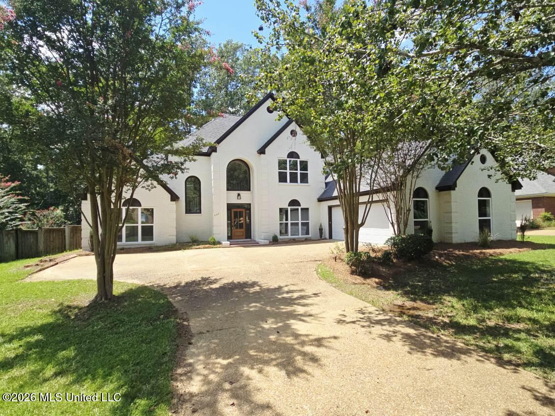 609 Kinsington Court Property Photo 3