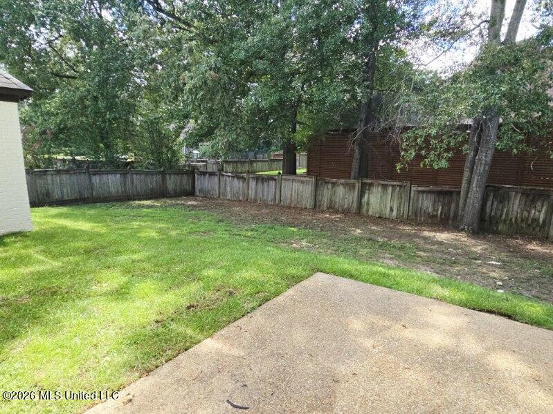 609 Kinsington Court Property Photo 39
