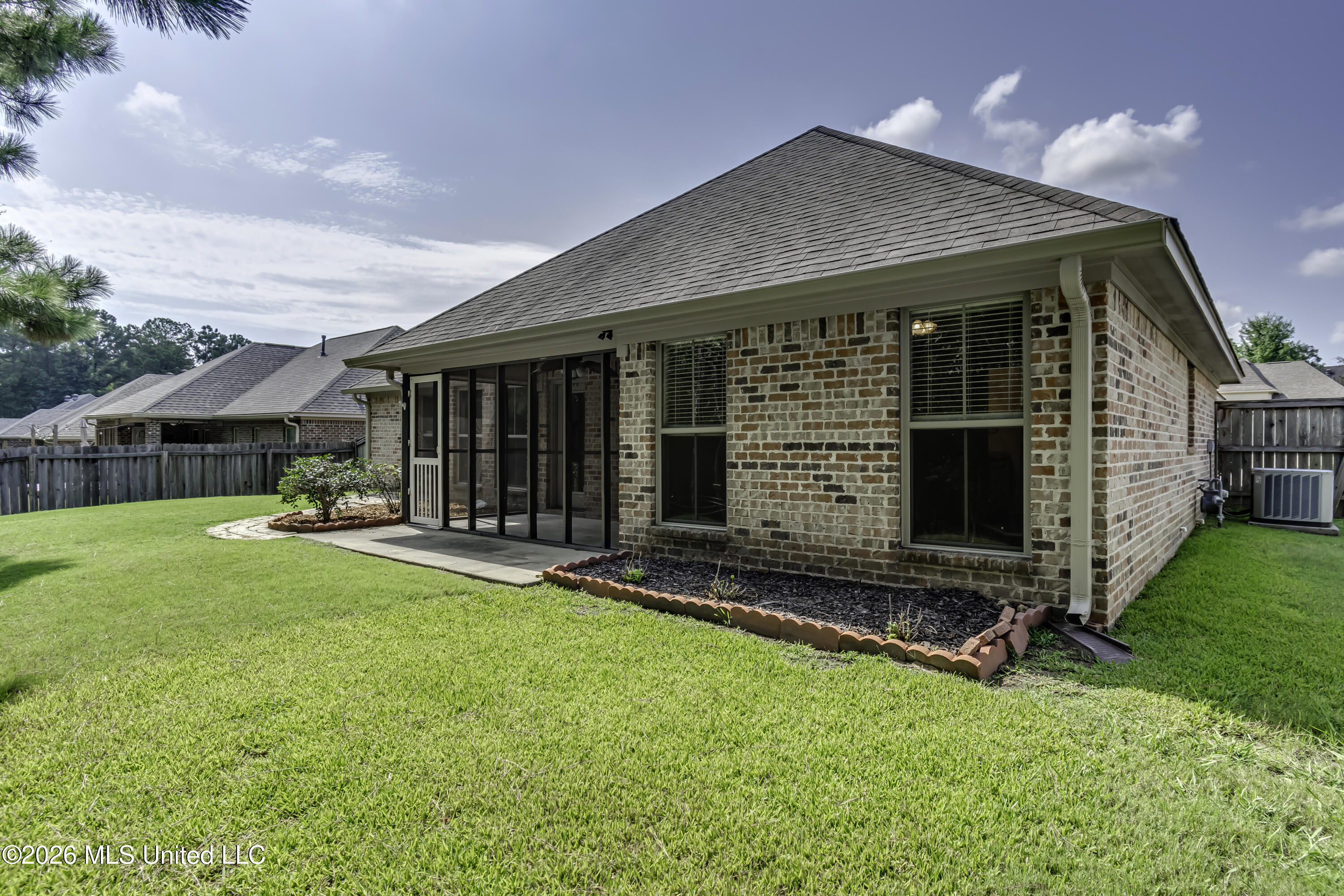 511 Willow Valley Circle Property Photo 48