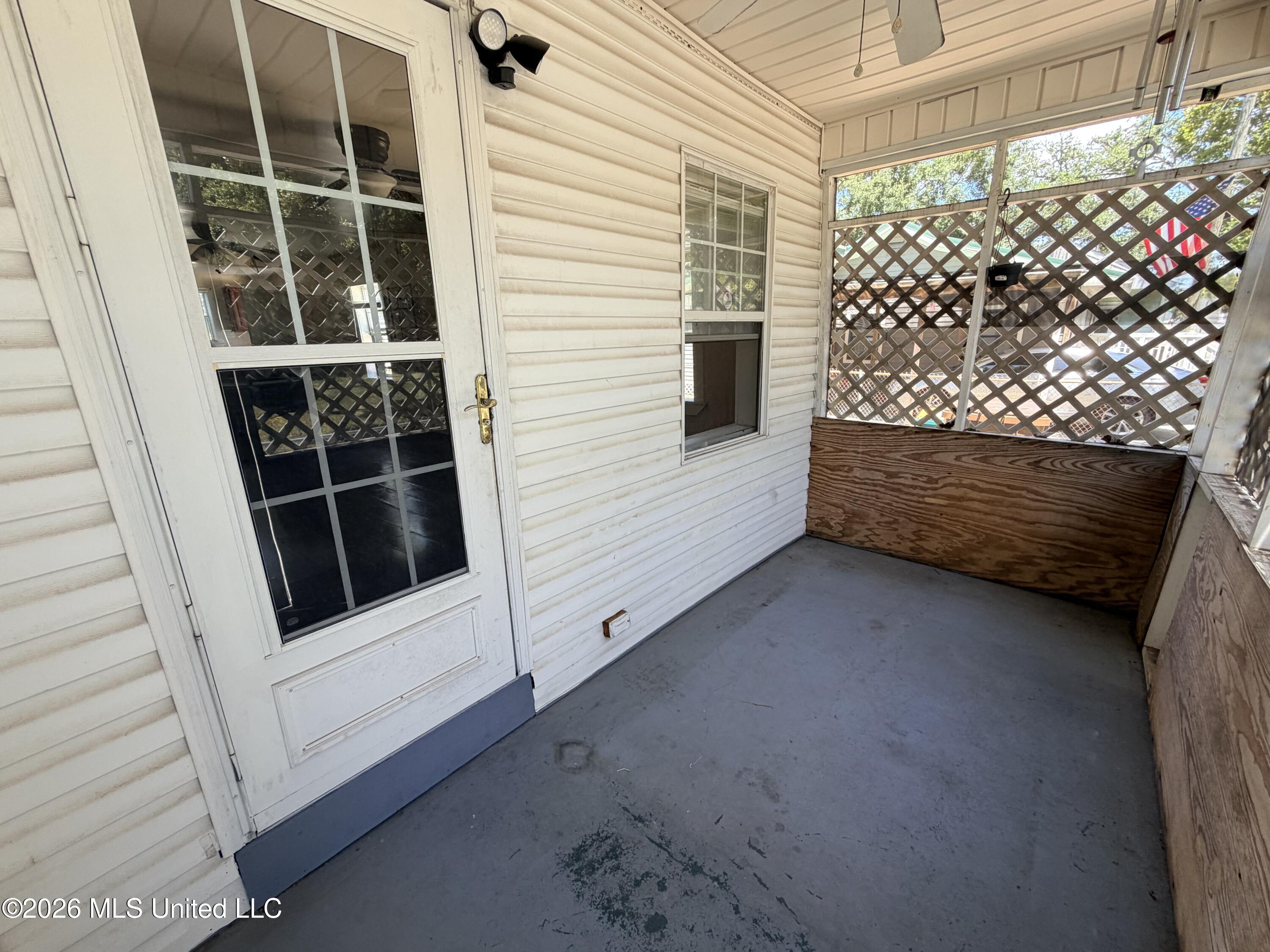 243 Elmer Street Property Photo 4