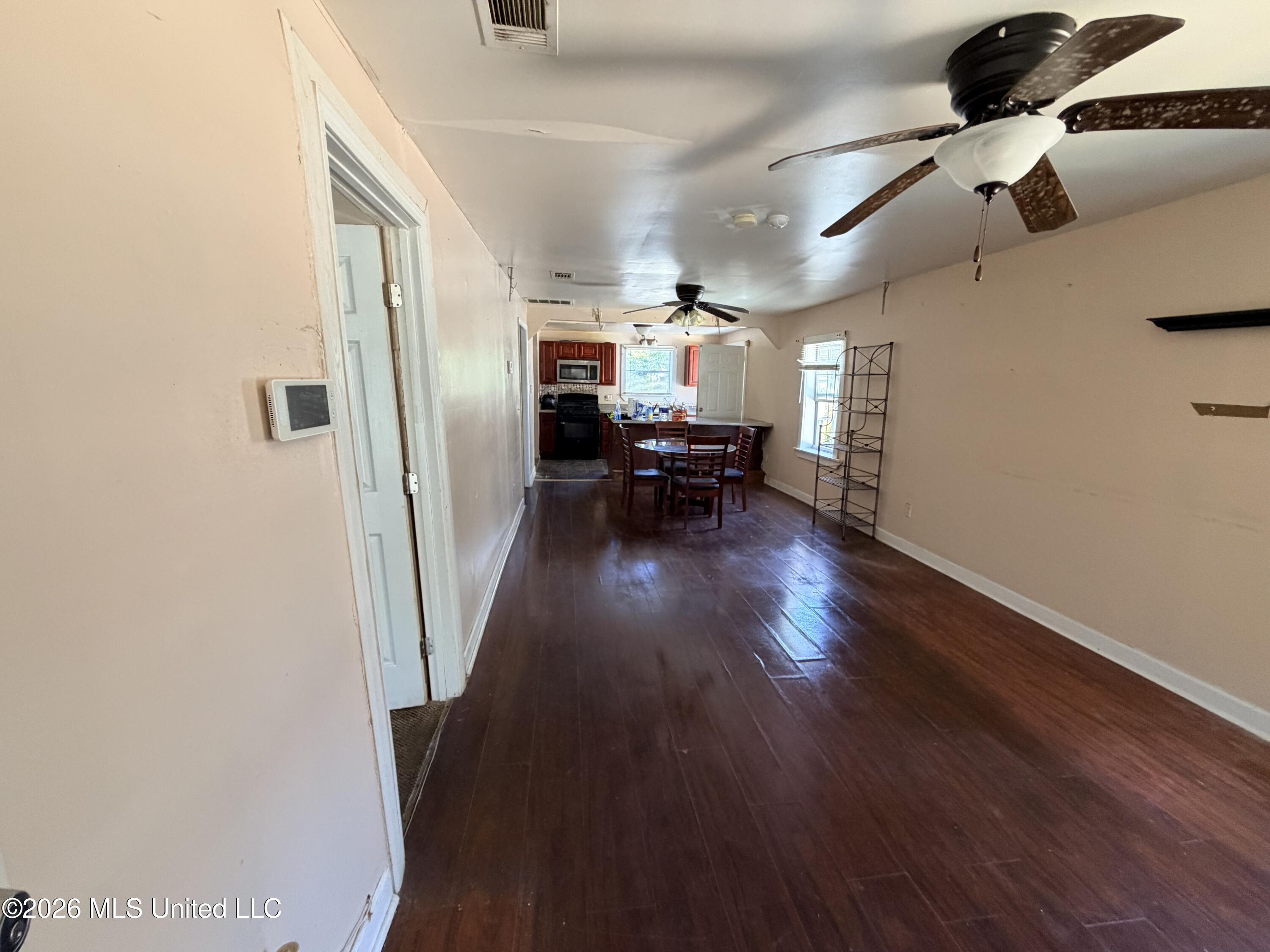 243 Elmer Street Property Photo 5