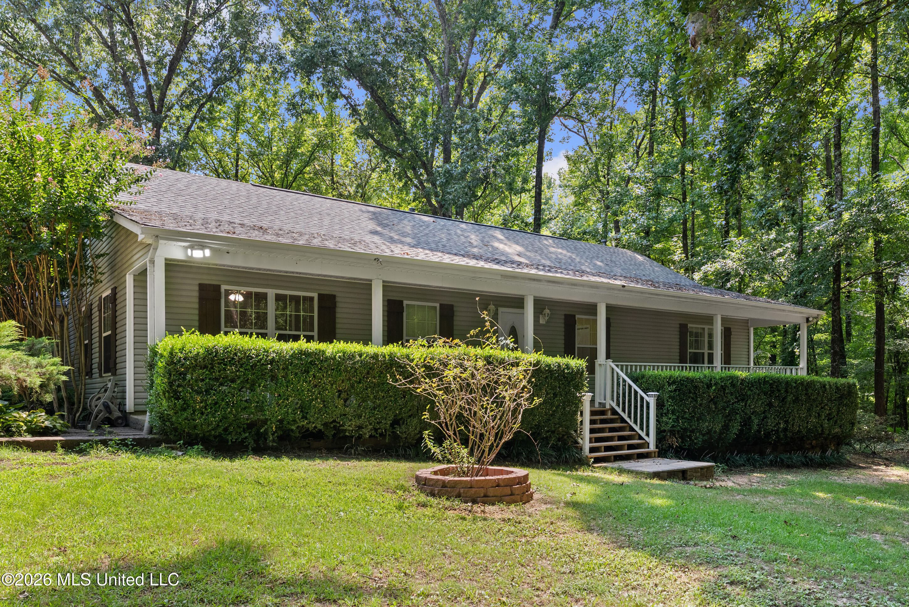 2500 Mays Road Property Photo 2