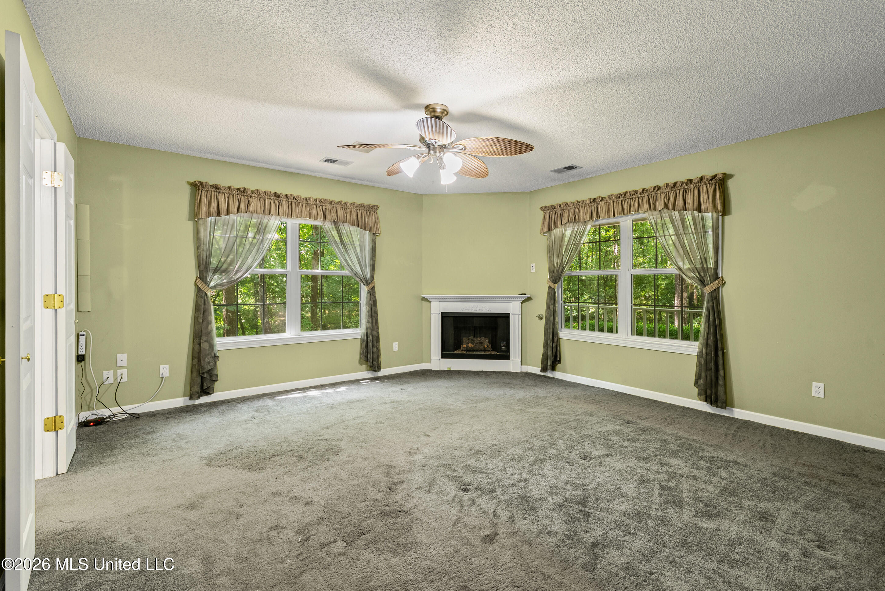 2500 Mays Road Property Photo 15