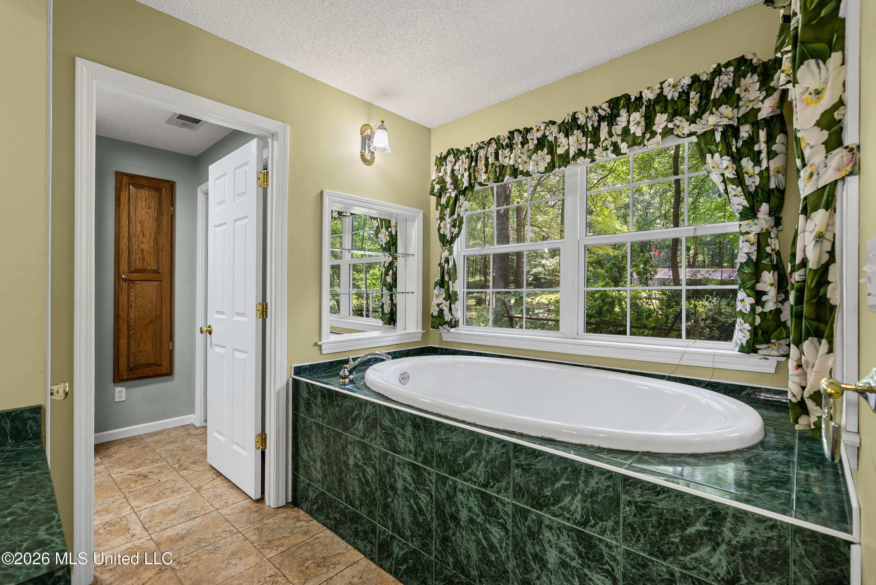 2500 Mays Road Property Photo 19