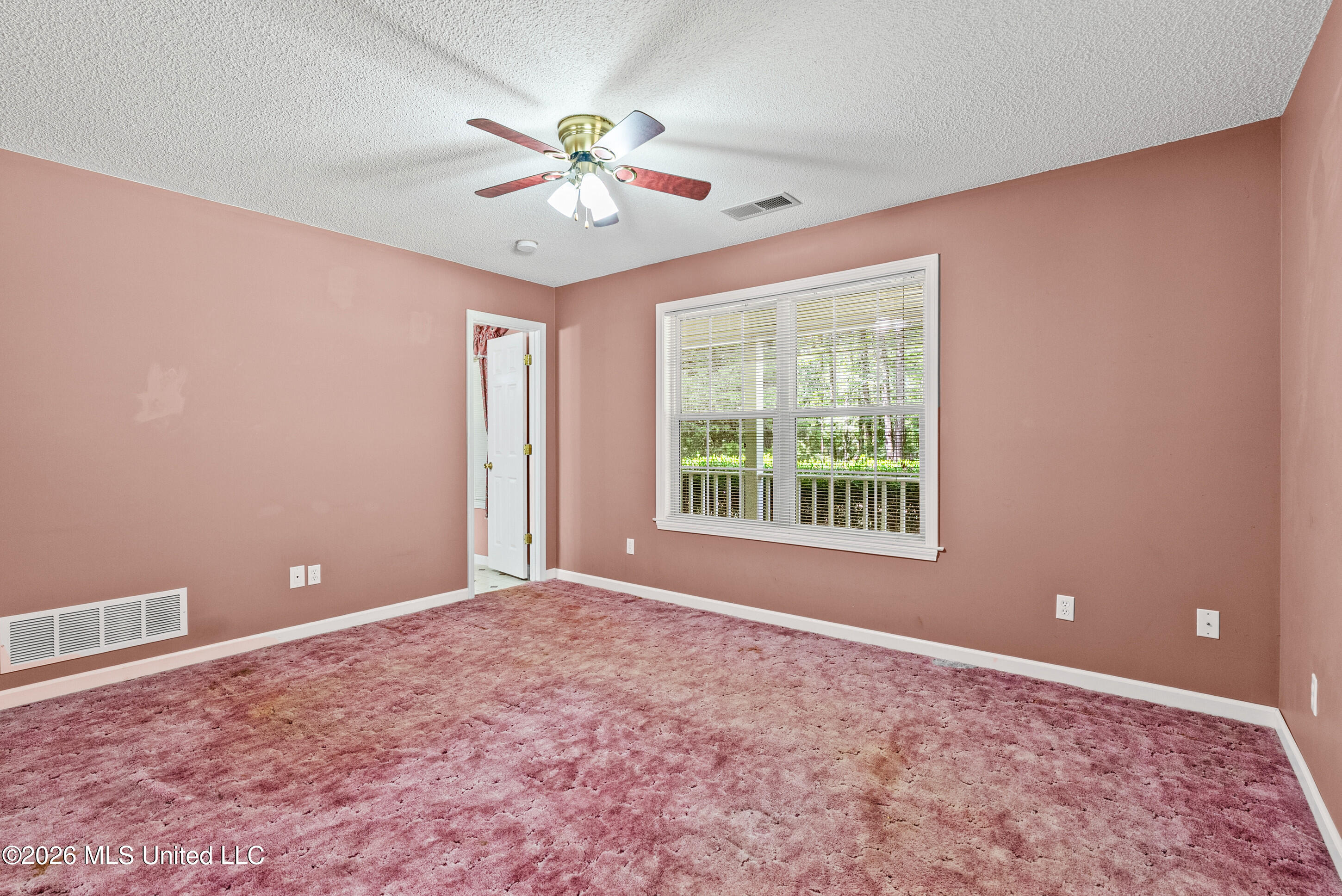 2500 Mays Road Property Photo 21