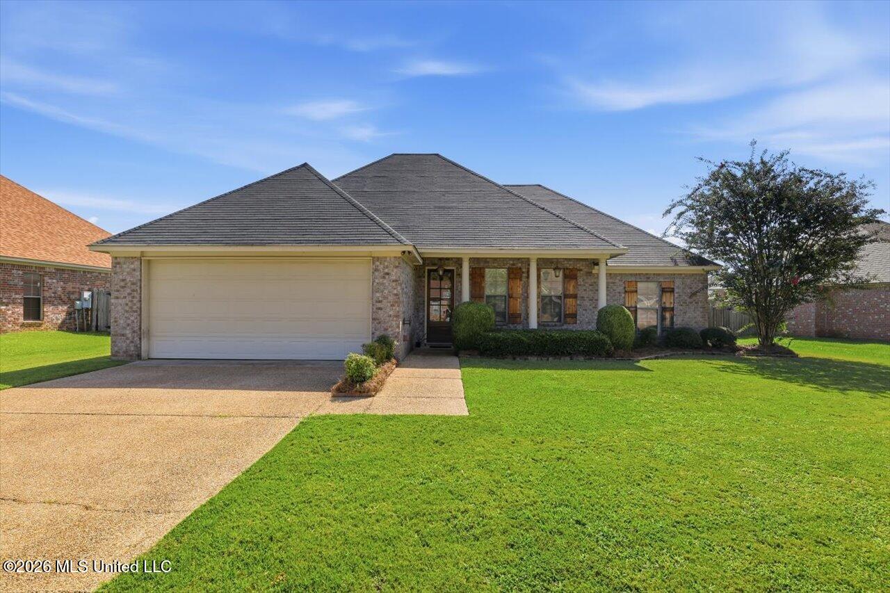 185 Beechwood Circle Property Photo 1