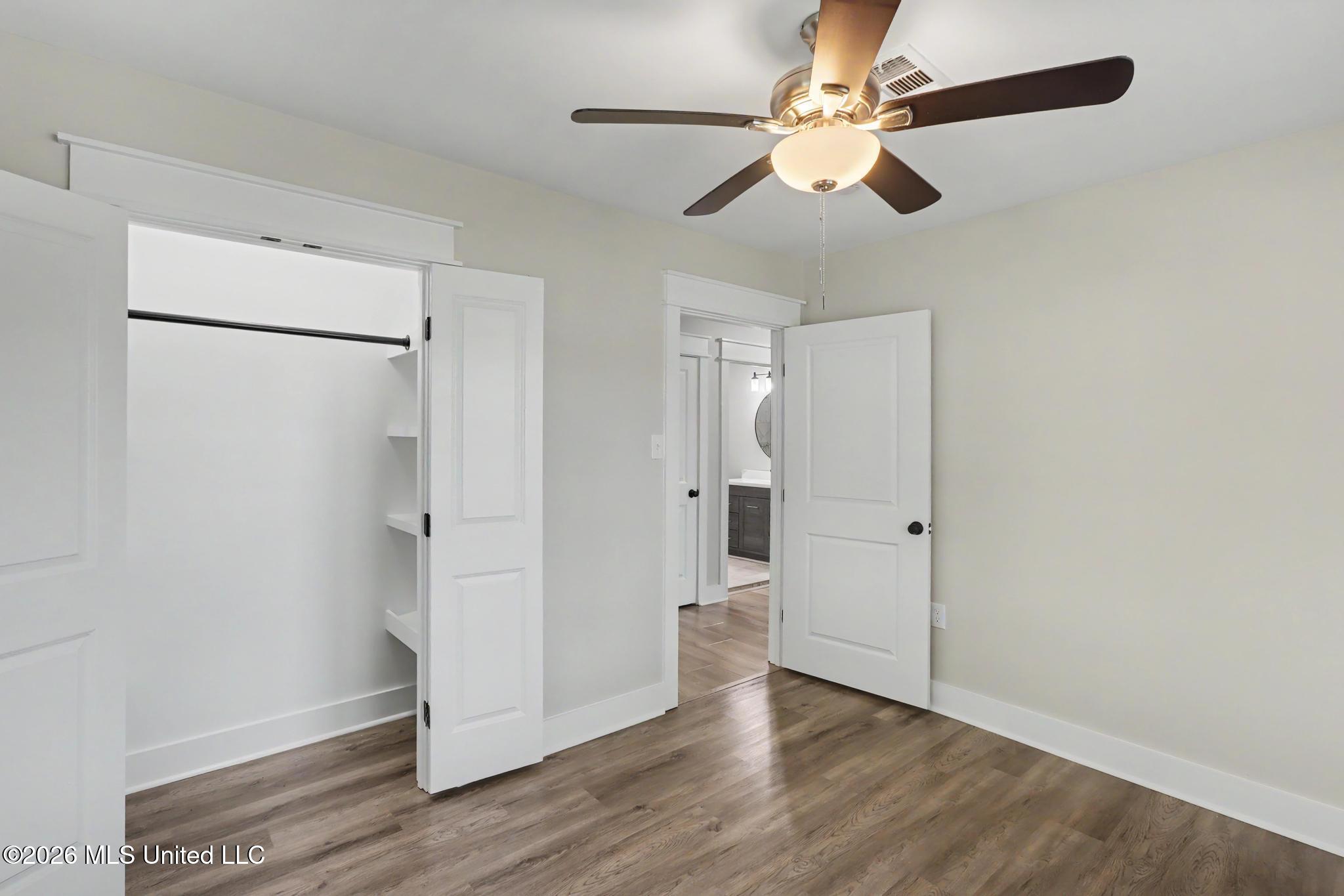 13963 Washington Avenue Property Photo 19