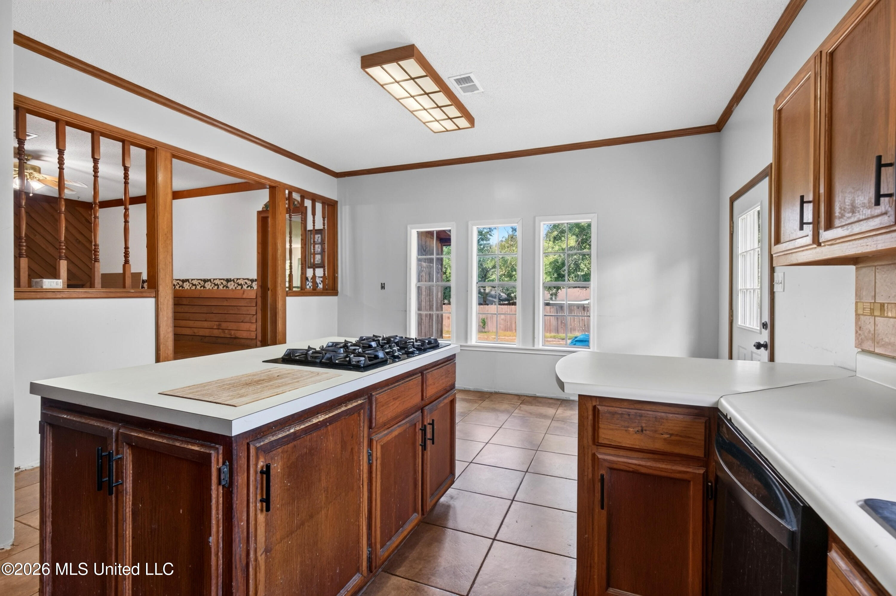 16226 Orange Grove Road Property Photo 6