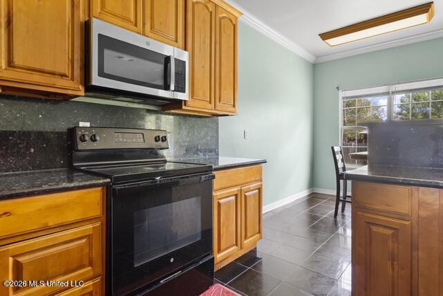 14816 Dismuke Drive Property Photo 12