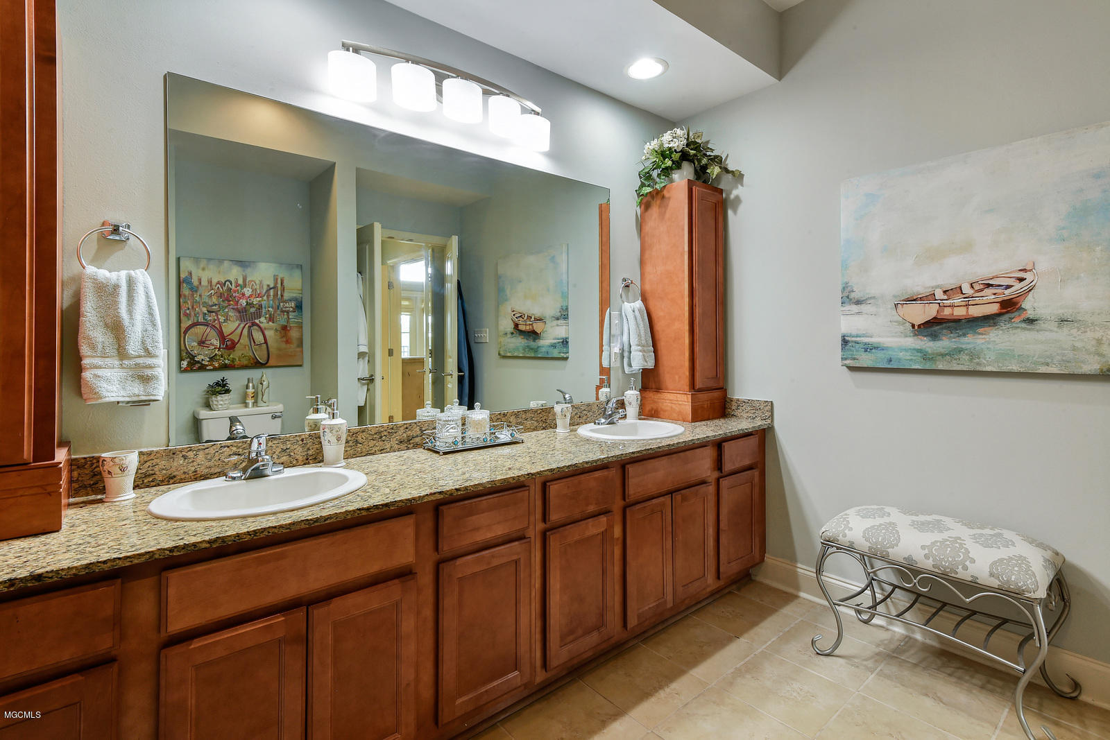 1100 W Beach Boulevard Property Photo 14