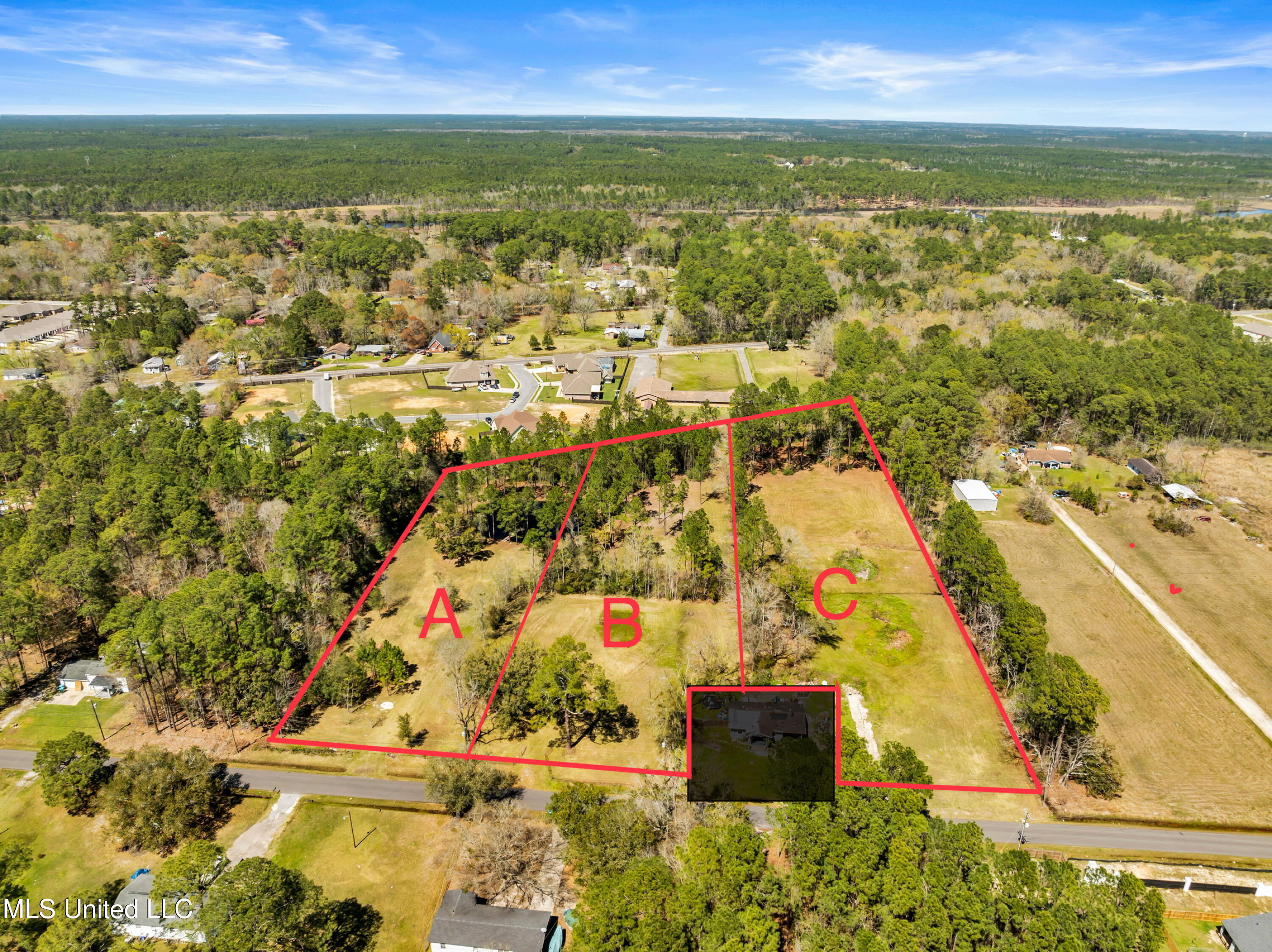 8612 Old Ccc Camp Road Property Photo 2