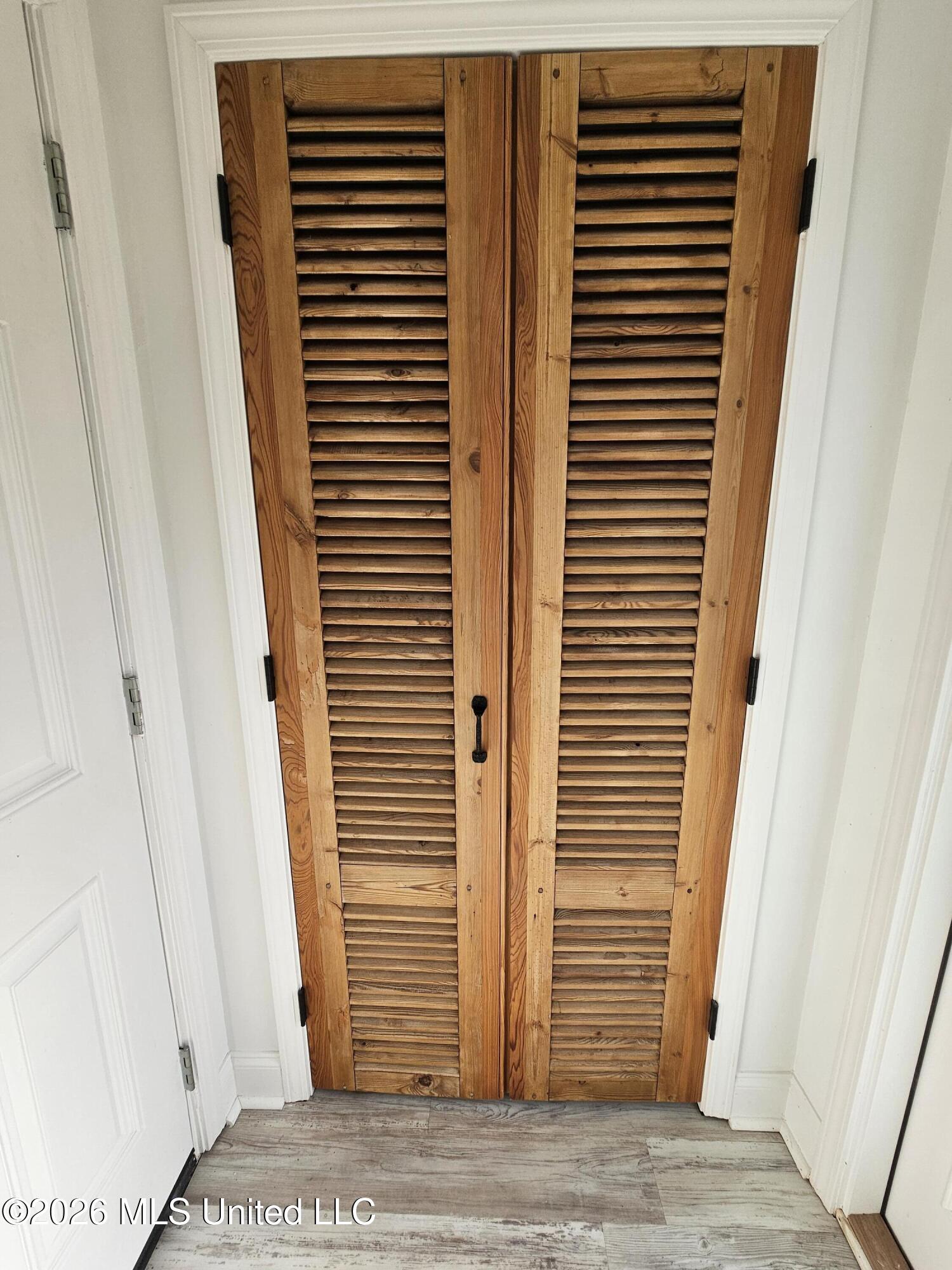 135 Eleanor Avenue Property Photo 10